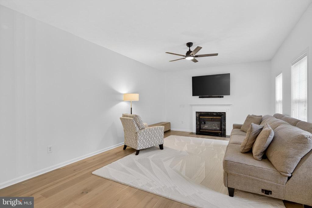 242 FOX CHASE ST, WARRENTON, Virginia 20186, 4 Bedrooms Bedrooms, ,3 BathroomsBathrooms,Residential,242 FOX CHASE ST,VAFQ2022232 MLS # VAFQ2022232 242 FOX CHASE ST, WARRENTON, Virginia 20186, 4 Bedrooms Bedrooms, ,3 BathroomsBathrooms,Residential,242 FOX CHASE ST,VAFQ2022232 MLS # VAFQ2022232