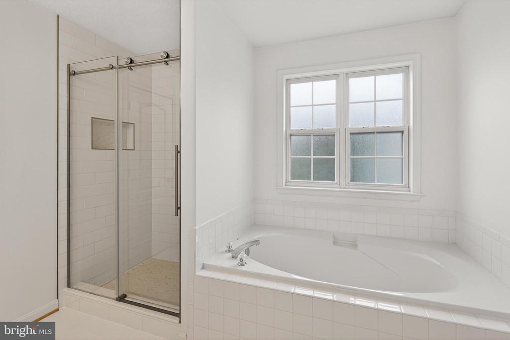 242 FOX CHASE ST, WARRENTON, Virginia 20186, 4 Bedrooms Bedrooms, ,3 BathroomsBathrooms,Residential,242 FOX CHASE ST,VAFQ2022232 MLS # VAFQ2022232 242 FOX CHASE ST, WARRENTON, Virginia 20186, 4 Bedrooms Bedrooms, ,3 BathroomsBathrooms,Residential,242 FOX CHASE ST,VAFQ2022232 MLS # VAFQ2022232
