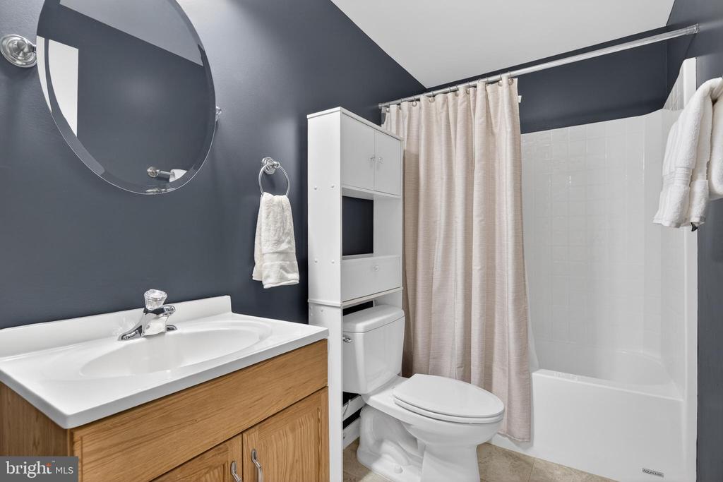 242 FOX CHASE ST, WARRENTON, Virginia 20186, 4 Bedrooms Bedrooms, ,3 BathroomsBathrooms,Residential,242 FOX CHASE ST,VAFQ2022232 MLS # VAFQ2022232 242 FOX CHASE ST, WARRENTON, Virginia 20186, 4 Bedrooms Bedrooms, ,3 BathroomsBathrooms,Residential,242 FOX CHASE ST,VAFQ2022232 MLS # VAFQ2022232