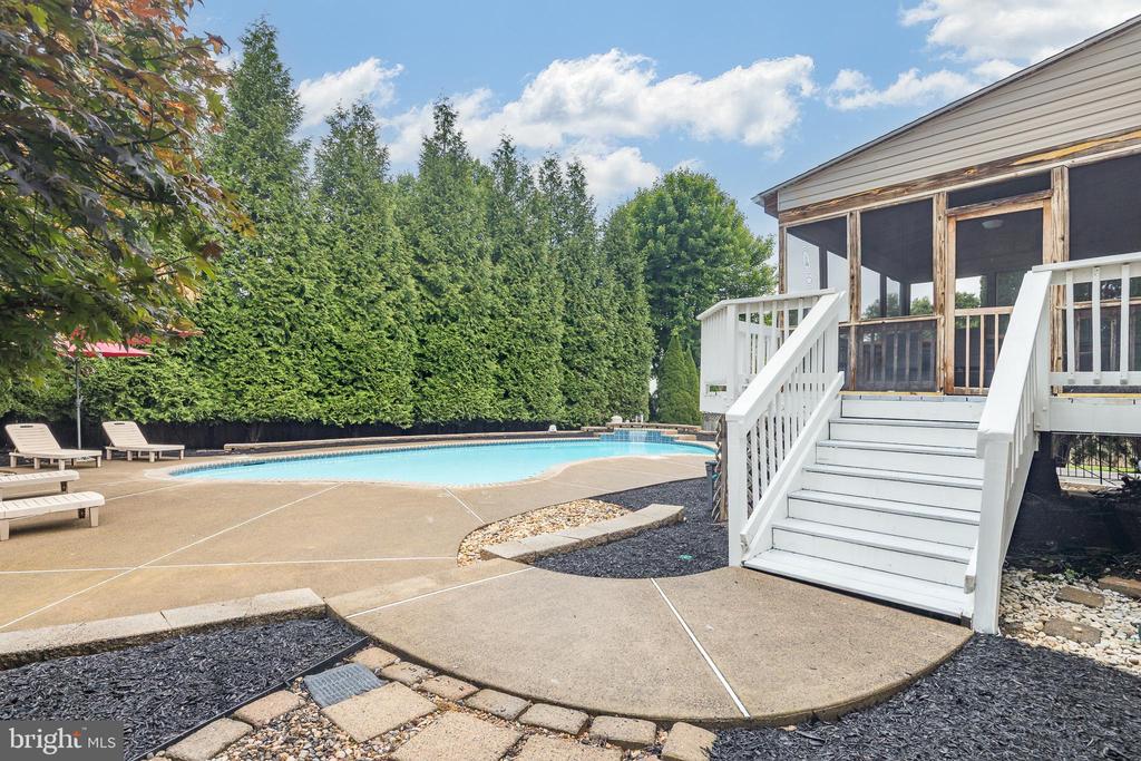 242 FOX CHASE ST, WARRENTON, Virginia 20186, 4 Bedrooms Bedrooms, ,3 BathroomsBathrooms,Residential,242 FOX CHASE ST,VAFQ2022232 MLS # VAFQ2022232 242 FOX CHASE ST, WARRENTON, Virginia 20186, 4 Bedrooms Bedrooms, ,3 BathroomsBathrooms,Residential,242 FOX CHASE ST,VAFQ2022232 MLS # VAFQ2022232