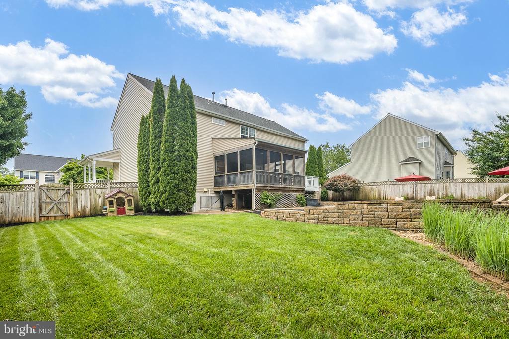242 FOX CHASE ST, WARRENTON, Virginia 20186, 4 Bedrooms Bedrooms, ,3 BathroomsBathrooms,Residential,242 FOX CHASE ST,VAFQ2022232 MLS # VAFQ2022232 242 FOX CHASE ST, WARRENTON, Virginia 20186, 4 Bedrooms Bedrooms, ,3 BathroomsBathrooms,Residential,242 FOX CHASE ST,VAFQ2022232 MLS # VAFQ2022232