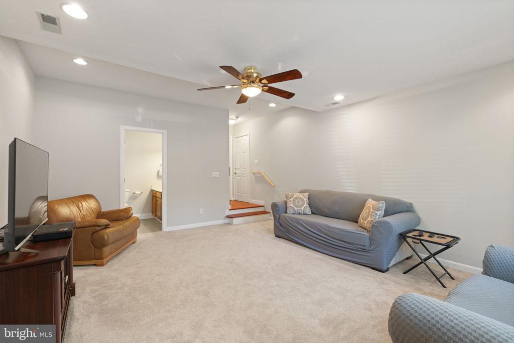 124 HARRISON CIR, LOCUST GROVE, Virginia 22508, 4 Bedrooms Bedrooms, ,4 BathroomsBathrooms,Residential,124 HARRISON CIR,VAOR2014244 MLS # VAOR2014244 124 HARRISON CIR, LOCUST GROVE, Virginia 22508, 4 Bedrooms Bedrooms, ,4 BathroomsBathrooms,Residential,124 HARRISON CIR,VAOR2014244 MLS # VAOR2014244