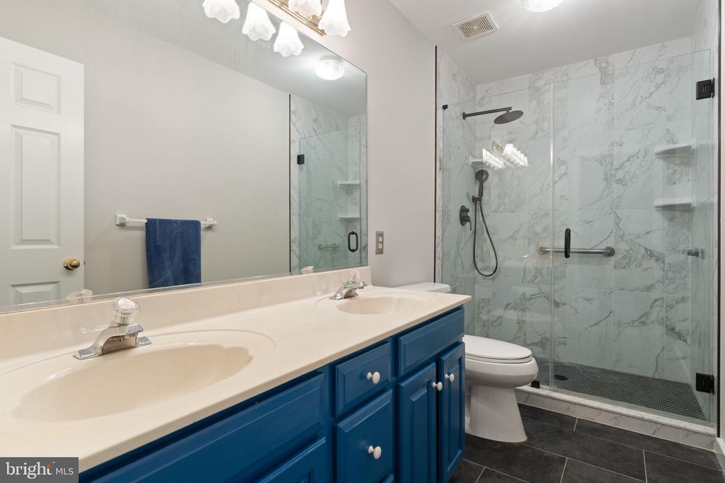 124 HARRISON CIR, LOCUST GROVE, Virginia 22508, 4 Bedrooms Bedrooms, ,4 BathroomsBathrooms,Residential,124 HARRISON CIR,VAOR2014244 MLS # VAOR2014244 124 HARRISON CIR, LOCUST GROVE, Virginia 22508, 4 Bedrooms Bedrooms, ,4 BathroomsBathrooms,Residential,124 HARRISON CIR,VAOR2014244 MLS # VAOR2014244