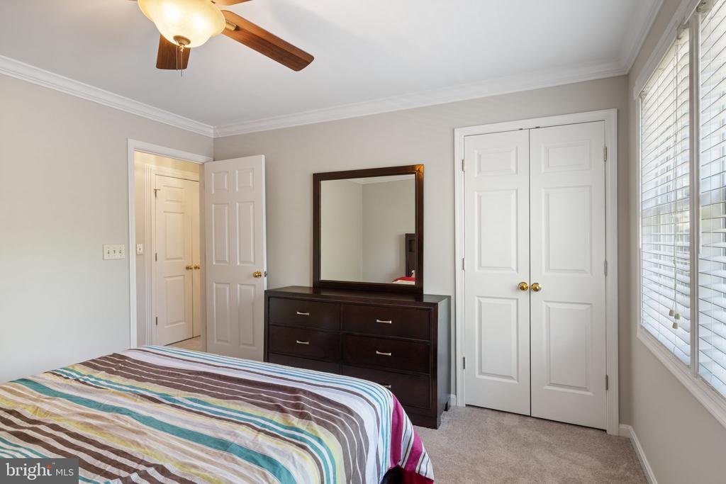 124 HARRISON CIR, LOCUST GROVE, Virginia 22508, 4 Bedrooms Bedrooms, ,4 BathroomsBathrooms,Residential,124 HARRISON CIR,VAOR2014244 MLS # VAOR2014244 124 HARRISON CIR, LOCUST GROVE, Virginia 22508, 4 Bedrooms Bedrooms, ,4 BathroomsBathrooms,Residential,124 HARRISON CIR,VAOR2014244 MLS # VAOR2014244
