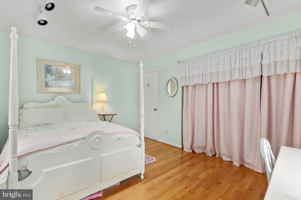 13355 GOLDEN OAKS DR, FREDERICKSBURG, Virginia 22407, 4 Bedrooms Bedrooms, ,2 BathroomsBathrooms,Residential,13355 GOLDEN OAKS DR,VASP2042342 MLS # VASP2042342 13355 GOLDEN OAKS DR, FREDERICKSBURG, Virginia 22407, 4 Bedrooms Bedrooms, ,2 BathroomsBathrooms,Residential,13355 GOLDEN OAKS DR,VASP2042342 MLS # VASP2042342