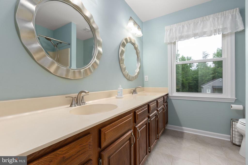 13355 GOLDEN OAKS DR, FREDERICKSBURG, Virginia 22407, 4 Bedrooms Bedrooms, ,2 BathroomsBathrooms,Residential,13355 GOLDEN OAKS DR,VASP2042342 MLS # VASP2042342 13355 GOLDEN OAKS DR, FREDERICKSBURG, Virginia 22407, 4 Bedrooms Bedrooms, ,2 BathroomsBathrooms,Residential,13355 GOLDEN OAKS DR,VASP2042342 MLS # VASP2042342