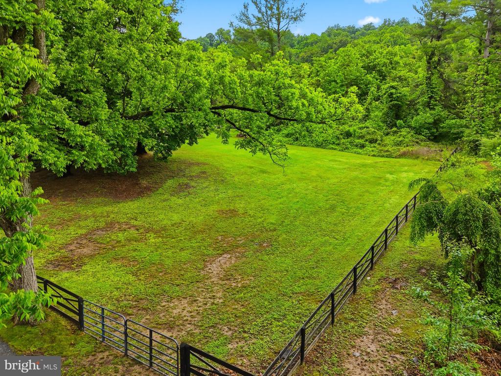 13030 JOHN MARSHALL HWY, LINDEN, Virginia 22642, 3 Bedrooms Bedrooms, ,1 BathroomBathrooms,Residential,13030 JOHN MARSHALL HWY,VAFQ2022254 MLS # VAFQ2022254 13030 JOHN MARSHALL HWY, LINDEN, Virginia 22642, 3 Bedrooms Bedrooms, ,1 BathroomBathrooms,Residential,13030 JOHN MARSHALL HWY,VAFQ2022254 MLS # VAFQ2022254