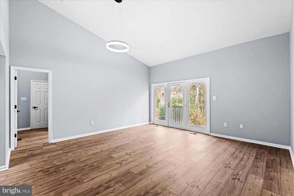 7621 RIVER RD, FREDERICKSBURG, Virginia 22407, 4 Bedrooms Bedrooms, ,3 BathroomsBathrooms,Residential,7621 RIVER RD,VASP2042372 MLS # VASP2042372