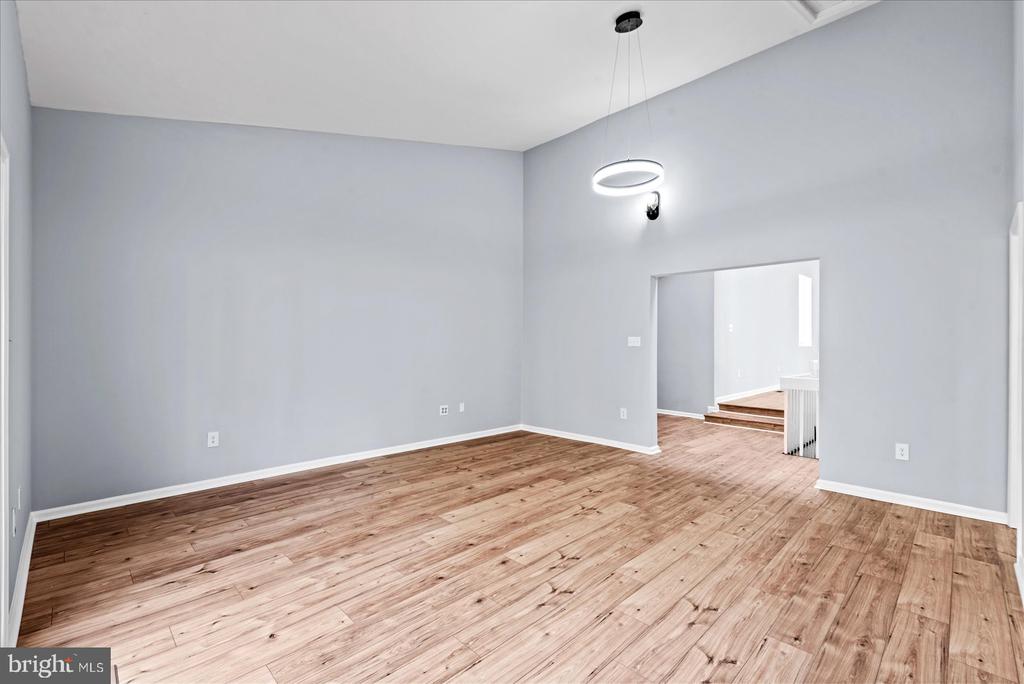7621 RIVER RD, FREDERICKSBURG, Virginia 22407, 4 Bedrooms Bedrooms, ,3 BathroomsBathrooms,Residential,7621 RIVER RD,VASP2042372 MLS # VASP2042372