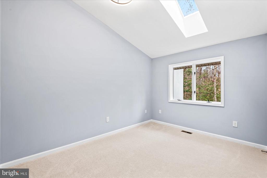 7621 RIVER RD, FREDERICKSBURG, Virginia 22407, 4 Bedrooms Bedrooms, ,3 BathroomsBathrooms,Residential,7621 RIVER RD,VASP2042372 MLS # VASP2042372