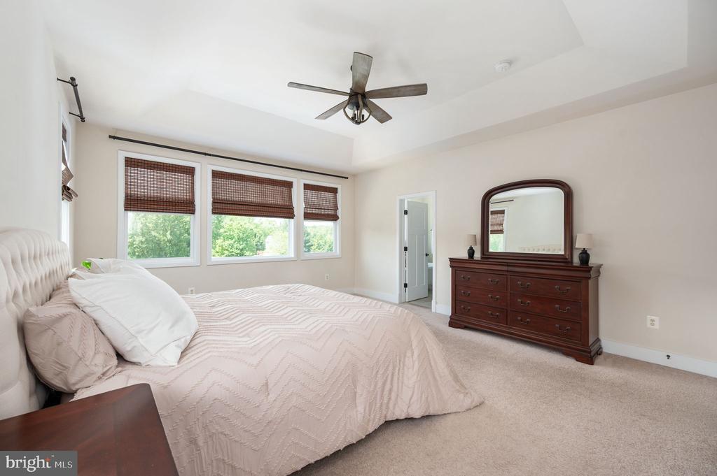 9904 S HARRIS FARM RD, SPOTSYLVANIA, Virginia 22553, 5 Bedrooms Bedrooms, ,4 BathroomsBathrooms,Residential,9904 S HARRIS FARM RD,VASP2041856 MLS # VASP2041856 9904 S HARRIS FARM RD, SPOTSYLVANIA, Virginia 22553, 5 Bedrooms Bedrooms, ,4 BathroomsBathrooms,Residential,9904 S HARRIS FARM RD,VASP2041856 MLS # VASP2041856