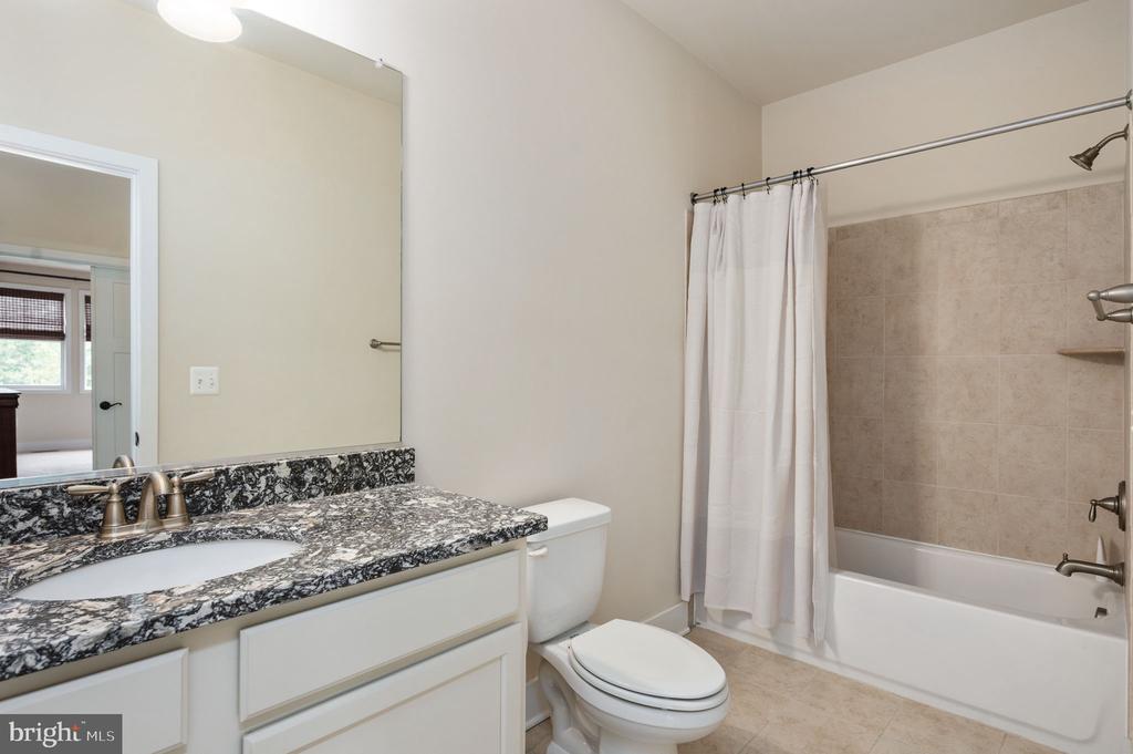 9904 S HARRIS FARM RD, SPOTSYLVANIA, Virginia 22553, 5 Bedrooms Bedrooms, ,4 BathroomsBathrooms,Residential,9904 S HARRIS FARM RD,VASP2041856 MLS # VASP2041856 9904 S HARRIS FARM RD, SPOTSYLVANIA, Virginia 22553, 5 Bedrooms Bedrooms, ,4 BathroomsBathrooms,Residential,9904 S HARRIS FARM RD,VASP2041856 MLS # VASP2041856
