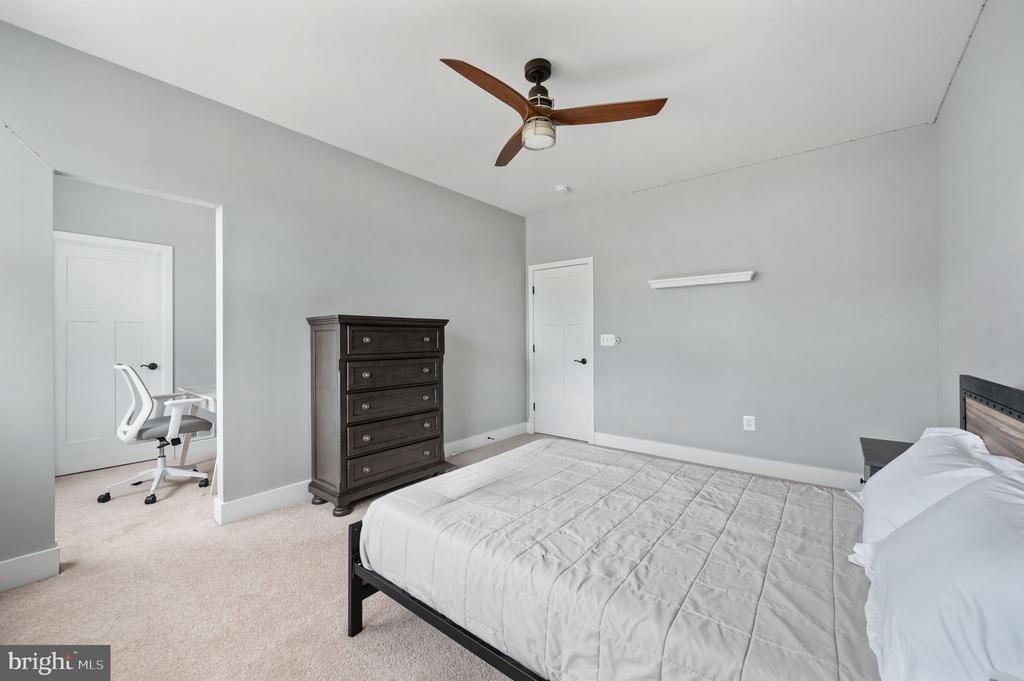 9904 S HARRIS FARM RD, SPOTSYLVANIA, Virginia 22553, 5 Bedrooms Bedrooms, ,4 BathroomsBathrooms,Residential,9904 S HARRIS FARM RD,VASP2041856 MLS # VASP2041856 9904 S HARRIS FARM RD, SPOTSYLVANIA, Virginia 22553, 5 Bedrooms Bedrooms, ,4 BathroomsBathrooms,Residential,9904 S HARRIS FARM RD,VASP2041856 MLS # VASP2041856