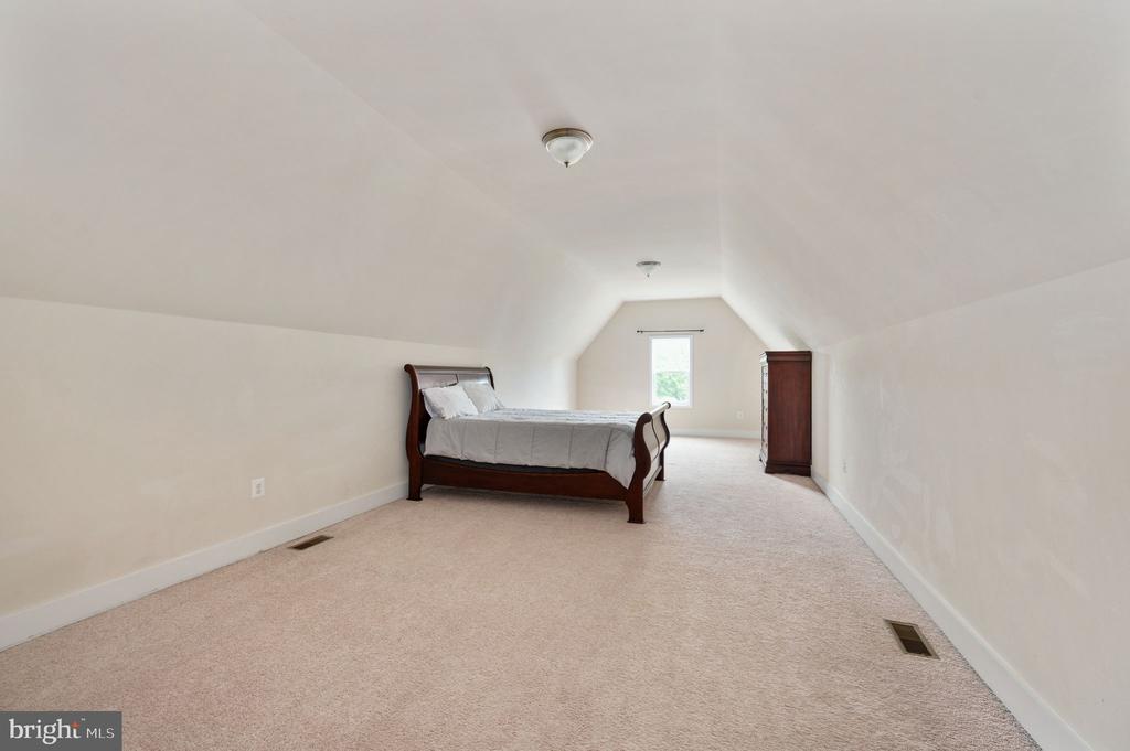 9904 S HARRIS FARM RD, SPOTSYLVANIA, Virginia 22553, 5 Bedrooms Bedrooms, ,4 BathroomsBathrooms,Residential,9904 S HARRIS FARM RD,VASP2041856 MLS # VASP2041856 9904 S HARRIS FARM RD, SPOTSYLVANIA, Virginia 22553, 5 Bedrooms Bedrooms, ,4 BathroomsBathrooms,Residential,9904 S HARRIS FARM RD,VASP2041856 MLS # VASP2041856