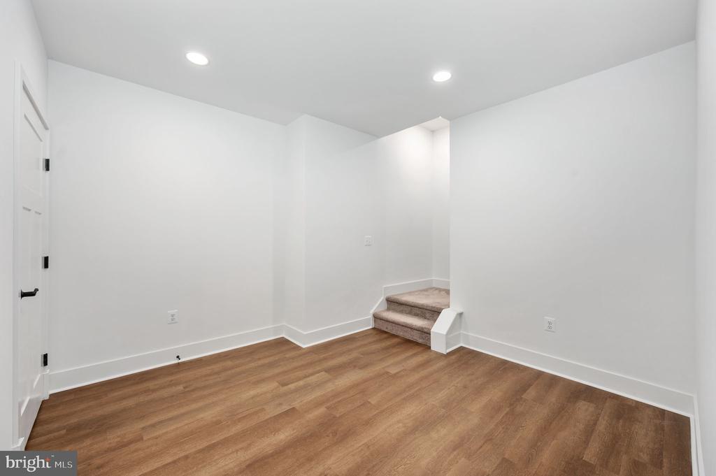 9904 S HARRIS FARM RD, SPOTSYLVANIA, Virginia 22553, 5 Bedrooms Bedrooms, ,4 BathroomsBathrooms,Residential,9904 S HARRIS FARM RD,VASP2041856 MLS # VASP2041856 9904 S HARRIS FARM RD, SPOTSYLVANIA, Virginia 22553, 5 Bedrooms Bedrooms, ,4 BathroomsBathrooms,Residential,9904 S HARRIS FARM RD,VASP2041856 MLS # VASP2041856
