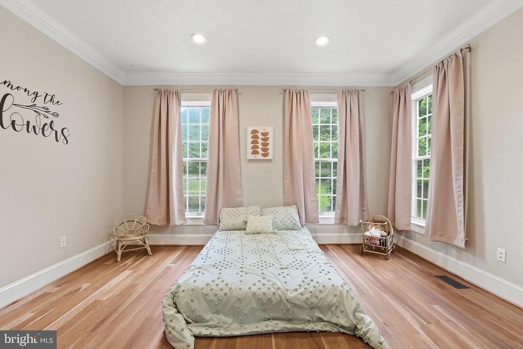 7724 CANNONBALL GATE RD, WARRENTON, Virginia 20186, 5 Bedrooms Bedrooms, ,5 BathroomsBathrooms,Residential,7724 CANNONBALL GATE RD,VAFQ2022092 MLS # VAFQ2022092 7724 CANNONBALL GATE RD, WARRENTON, Virginia 20186, 5 Bedrooms Bedrooms, ,5 BathroomsBathrooms,Residential,7724 CANNONBALL GATE RD,VAFQ2022092 MLS # VAFQ2022092