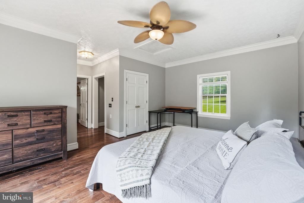 7724 CANNONBALL GATE RD, WARRENTON, Virginia 20186, 5 Bedrooms Bedrooms, ,5 BathroomsBathrooms,Residential,7724 CANNONBALL GATE RD,VAFQ2022092 MLS # VAFQ2022092 7724 CANNONBALL GATE RD, WARRENTON, Virginia 20186, 5 Bedrooms Bedrooms, ,5 BathroomsBathrooms,Residential,7724 CANNONBALL GATE RD,VAFQ2022092 MLS # VAFQ2022092