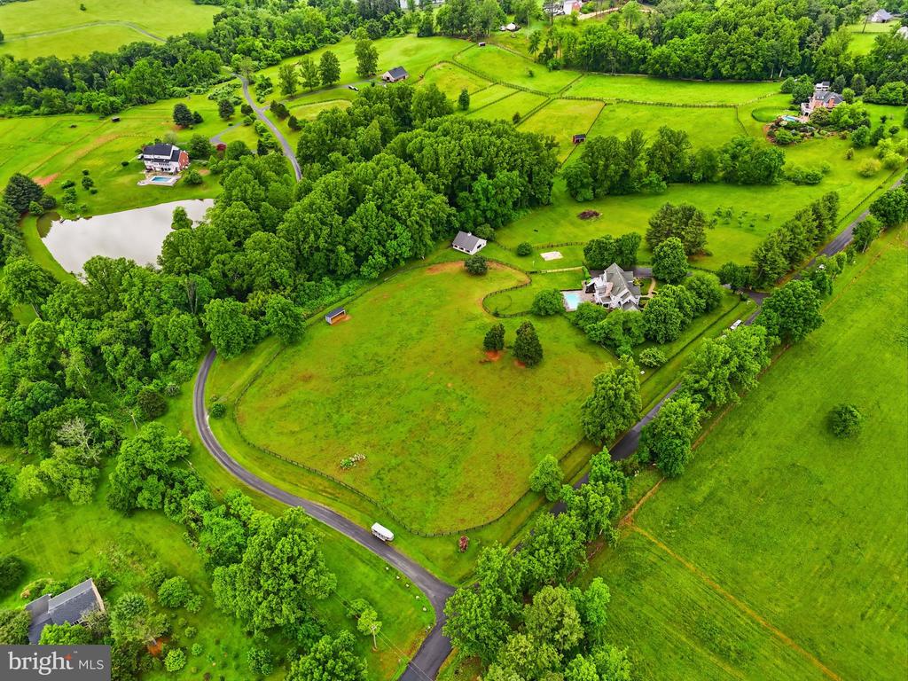 7724 CANNONBALL GATE RD, WARRENTON, Virginia 20186, 5 Bedrooms Bedrooms, ,5 BathroomsBathrooms,Residential,7724 CANNONBALL GATE RD,VAFQ2022092 MLS # VAFQ2022092 7724 CANNONBALL GATE RD, WARRENTON, Virginia 20186, 5 Bedrooms Bedrooms, ,5 BathroomsBathrooms,Residential,7724 CANNONBALL GATE RD,VAFQ2022092 MLS # VAFQ2022092