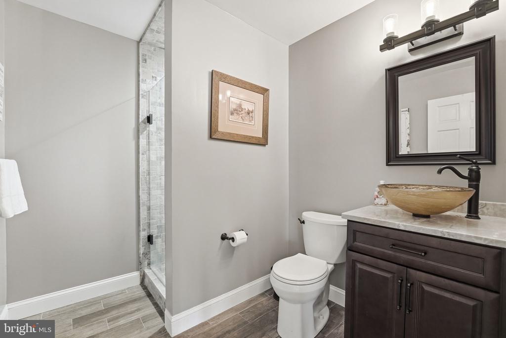 7724 CANNONBALL GATE RD, WARRENTON, Virginia 20186, 5 Bedrooms Bedrooms, ,5 BathroomsBathrooms,Residential,7724 CANNONBALL GATE RD,VAFQ2022092 MLS # VAFQ2022092 7724 CANNONBALL GATE RD, WARRENTON, Virginia 20186, 5 Bedrooms Bedrooms, ,5 BathroomsBathrooms,Residential,7724 CANNONBALL GATE RD,VAFQ2022092 MLS # VAFQ2022092