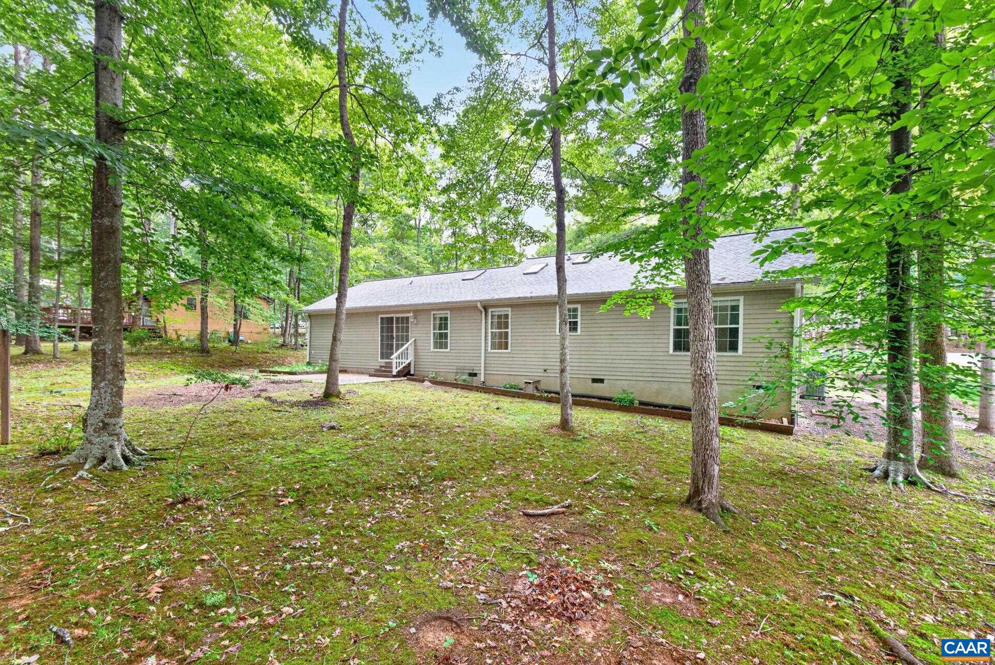 75 RIVERSIDE DR, PALMYRA, Virginia 22963, 3 Bedrooms Bedrooms, ,2 BathroomsBathrooms,Residential,75 RIVERSIDE DR,677223 MLS # 677223 75 RIVERSIDE DR, PALMYRA, Virginia 22963, 3 Bedrooms Bedrooms, ,2 BathroomsBathrooms,Residential,75 RIVERSIDE DR,677223 MLS # 677223