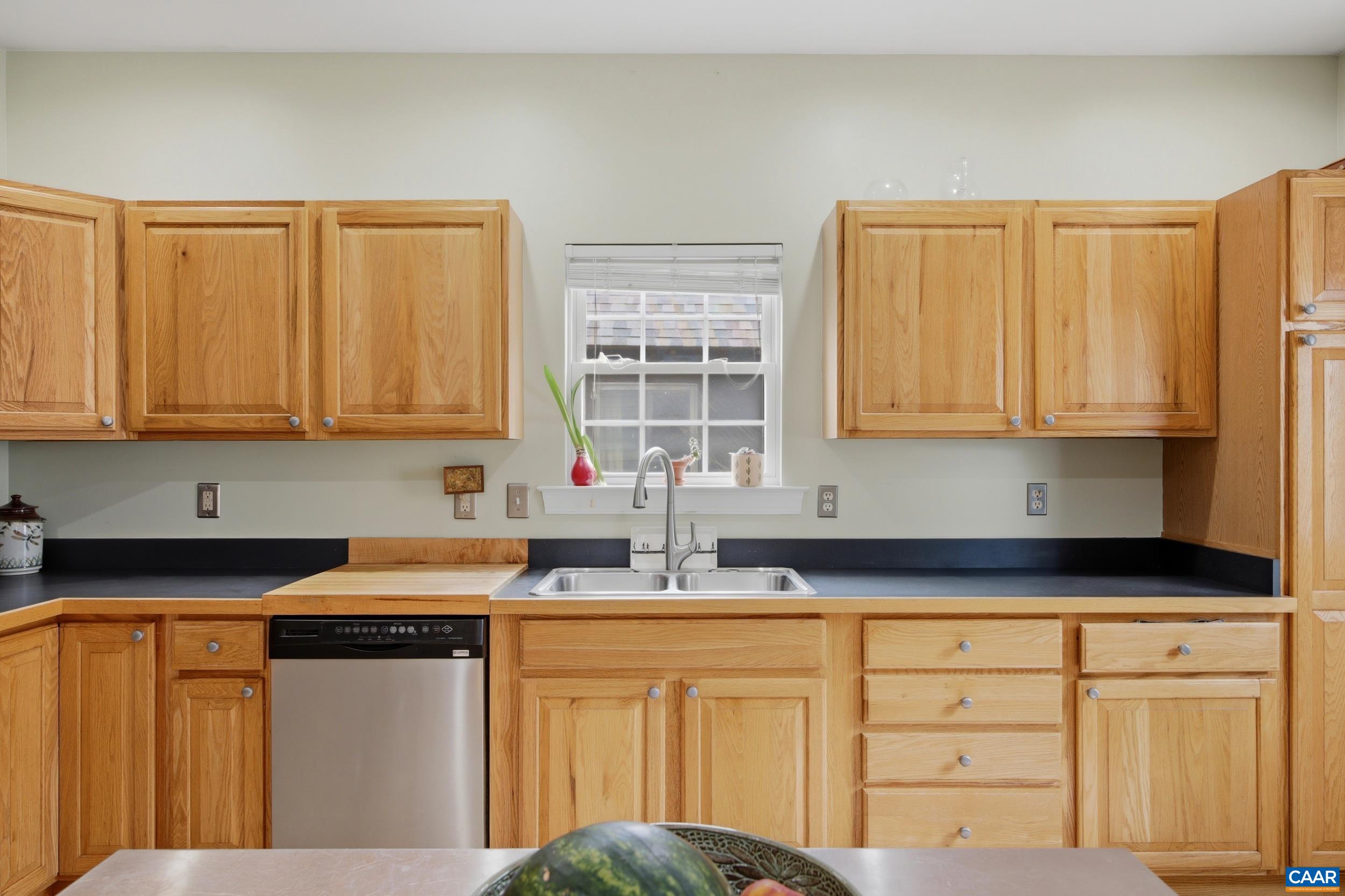 1112 AVON ST, CHARLOTTESVILLE, Virginia 22902, 3 Bedrooms Bedrooms, ,2 BathroomsBathrooms,Residential,1112 AVON ST,677413 MLS # 677413 1112 AVON ST, CHARLOTTESVILLE, Virginia 22902, 3 Bedrooms Bedrooms, ,2 BathroomsBathrooms,Residential,1112 AVON ST,677413 MLS # 677413