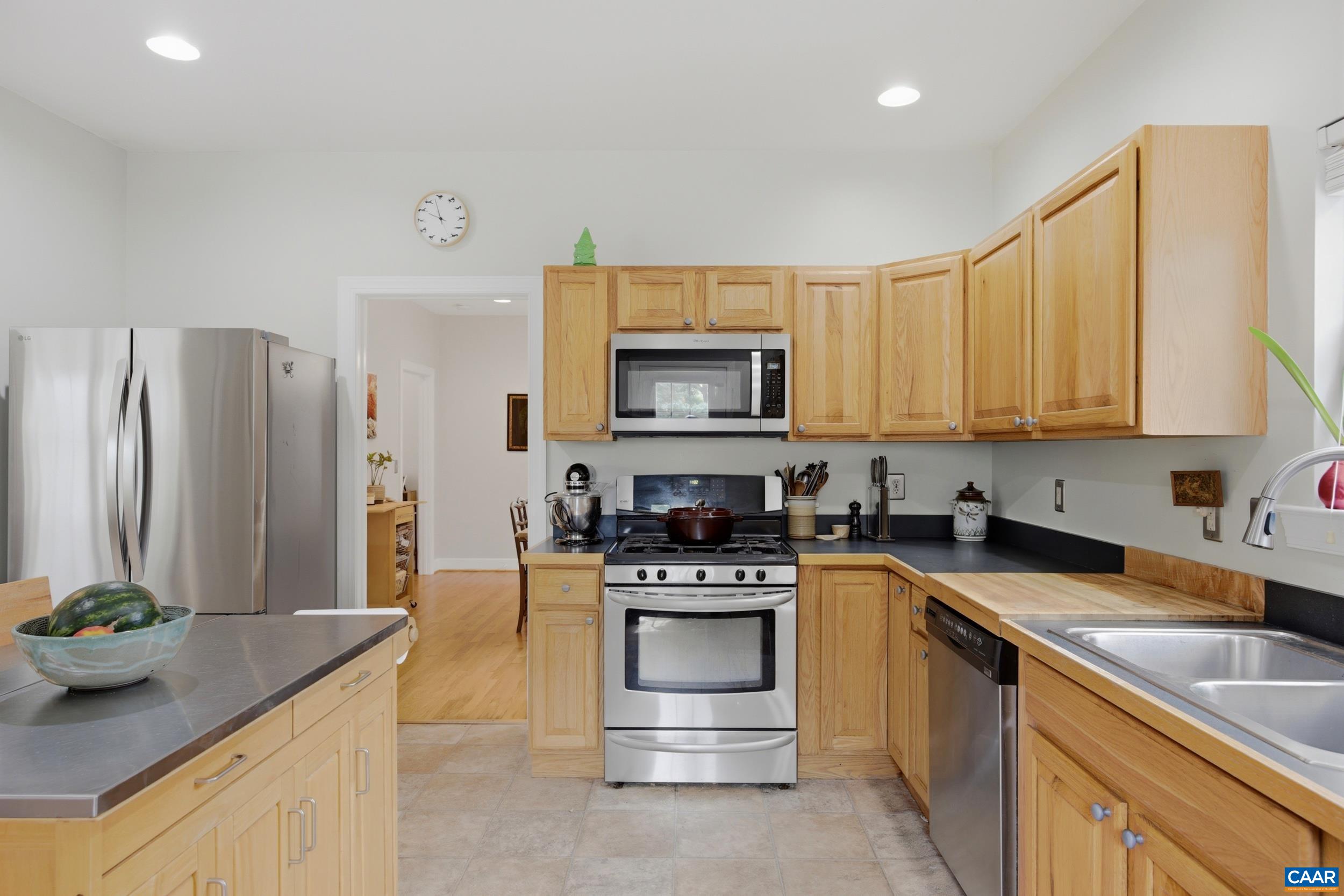 1112 AVON ST, CHARLOTTESVILLE, Virginia 22902, 3 Bedrooms Bedrooms, ,2 BathroomsBathrooms,Residential,1112 AVON ST,677413 MLS # 677413 1112 AVON ST, CHARLOTTESVILLE, Virginia 22902, 3 Bedrooms Bedrooms, ,2 BathroomsBathrooms,Residential,1112 AVON ST,677413 MLS # 677413