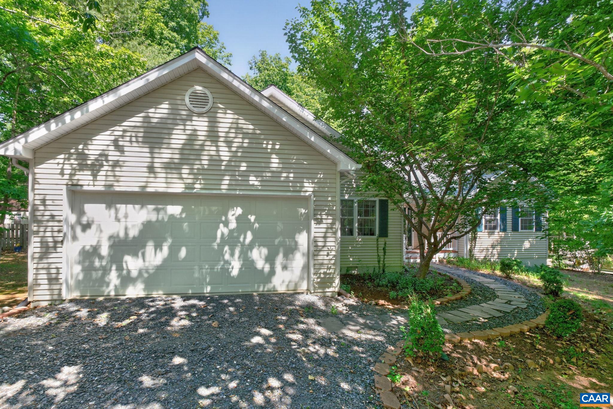 8 ROCKWOOD LN, PALMYRA, Virginia 22963, 3 Bedrooms Bedrooms, ,2 BathroomsBathrooms,Residential,8 ROCKWOOD LN,677530 MLS # 677530 8 ROCKWOOD LN, PALMYRA, Virginia 22963, 3 Bedrooms Bedrooms, ,2 BathroomsBathrooms,Residential,8 ROCKWOOD LN,677530 MLS # 677530
