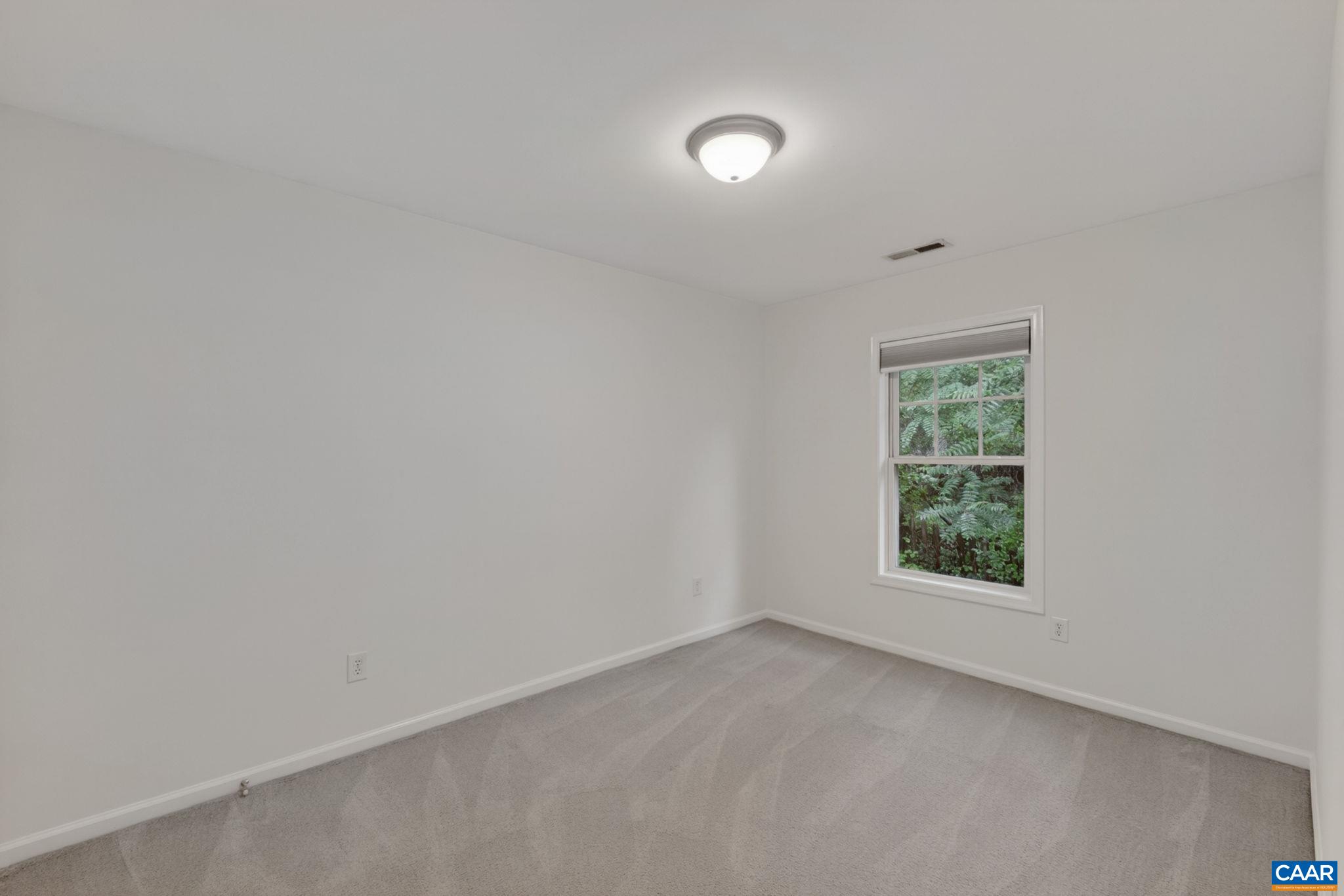 115 OLD FIFTH CIR, CHARLOTTESVILLE, Virginia 22903, 3 Bedrooms Bedrooms, ,2 BathroomsBathrooms,Residential,115 OLD FIFTH CIR,677588 MLS # 677588 115 OLD FIFTH CIR, CHARLOTTESVILLE, Virginia 22903, 3 Bedrooms Bedrooms, ,2 BathroomsBathrooms,Residential,115 OLD FIFTH CIR,677588 MLS # 677588