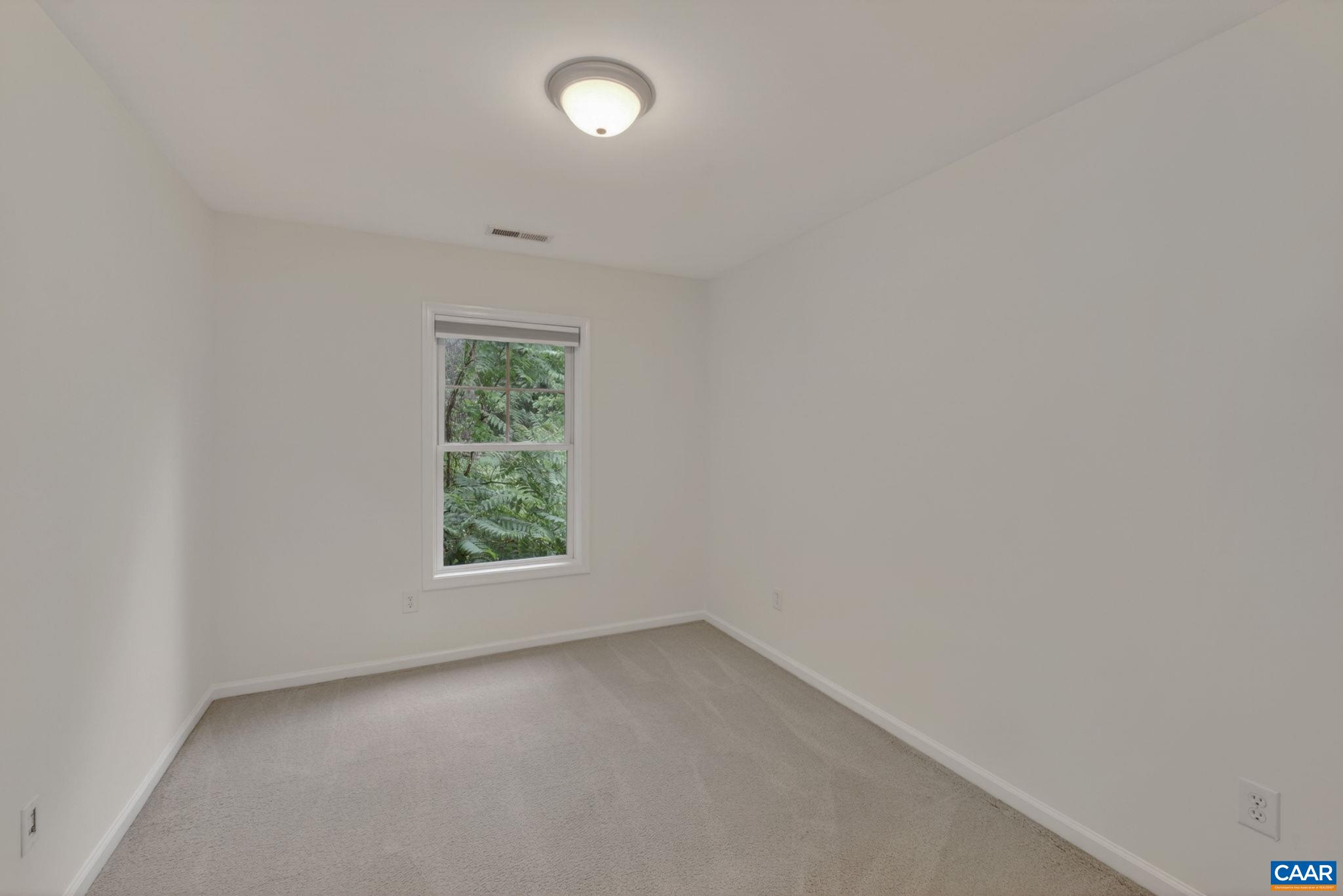 115 OLD FIFTH CIR, CHARLOTTESVILLE, Virginia 22903, 3 Bedrooms Bedrooms, ,2 BathroomsBathrooms,Residential,115 OLD FIFTH CIR,677588 MLS # 677588 115 OLD FIFTH CIR, CHARLOTTESVILLE, Virginia 22903, 3 Bedrooms Bedrooms, ,2 BathroomsBathrooms,Residential,115 OLD FIFTH CIR,677588 MLS # 677588