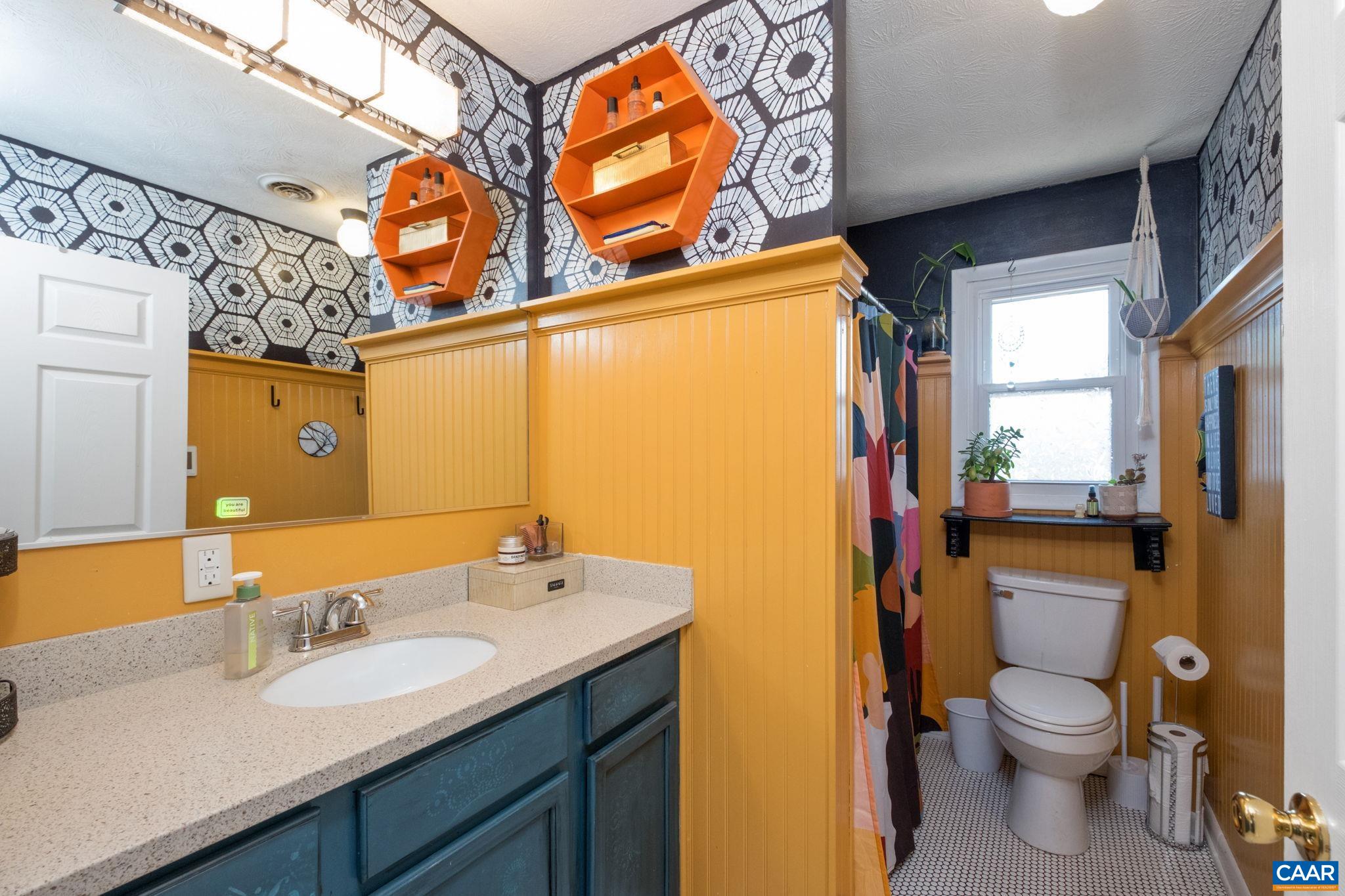 201 PARK BLVD, STAUNTON, Virginia 24401, 2 Bedrooms Bedrooms, ,1 BathroomBathrooms,Residential,201 PARK BLVD,677608 MLS # 677608 201 PARK BLVD, STAUNTON, Virginia 24401, 2 Bedrooms Bedrooms, ,1 BathroomBathrooms,Residential,201 PARK BLVD,677608 MLS # 677608