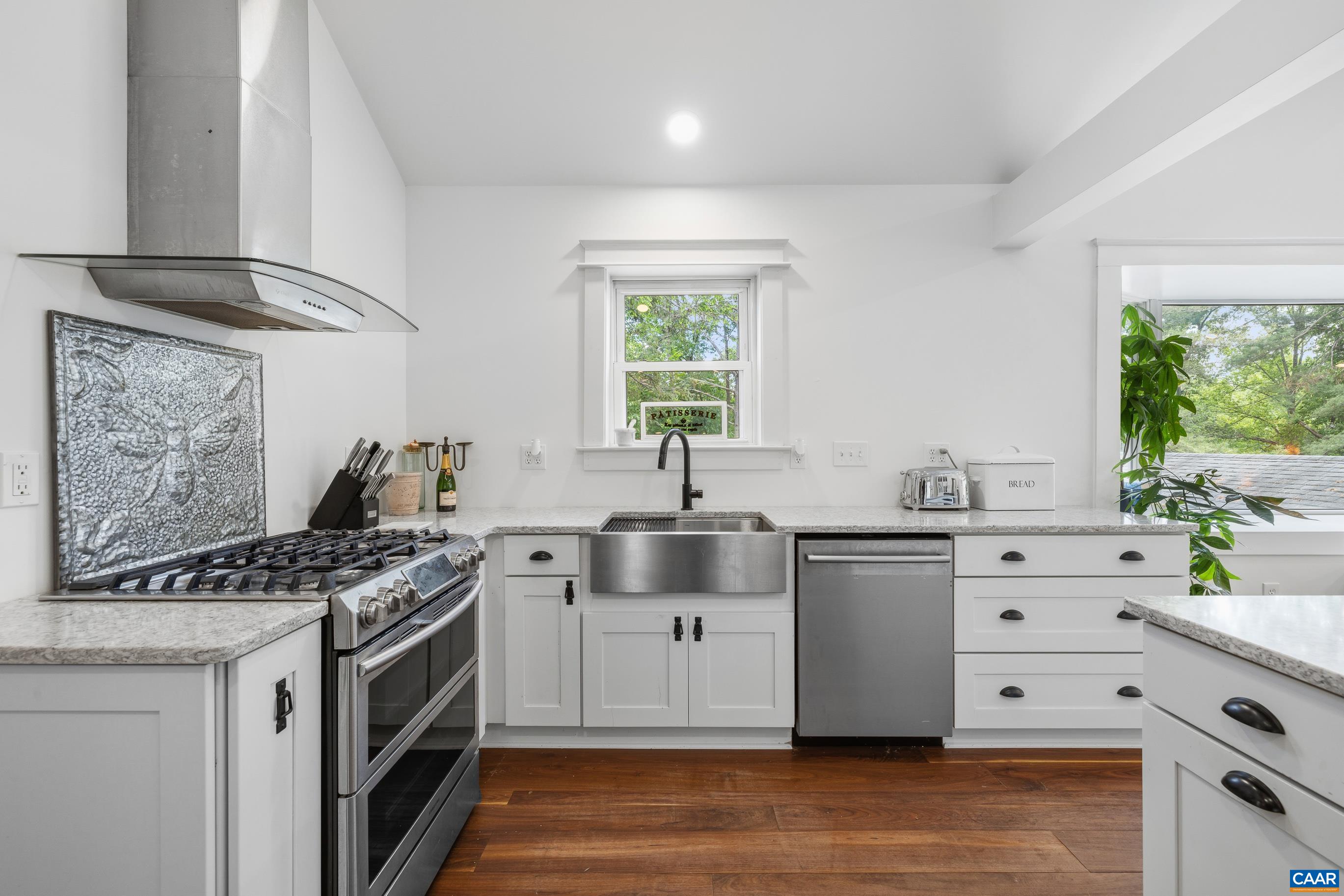 104 BUCKINGHAM CIR, CHARLOTTESVILLE, Virginia 22903, 6 Bedrooms Bedrooms, ,3 BathroomsBathrooms,Residential,104 Buckingham Circle,104 BUCKINGHAM CIR,677634 MLS # 677634 104 BUCKINGHAM CIR, CHARLOTTESVILLE, Virginia 22903, 6 Bedrooms Bedrooms, ,3 BathroomsBathrooms,Residential,104 Buckingham Circle,104 BUCKINGHAM CIR,677634 MLS # 677634