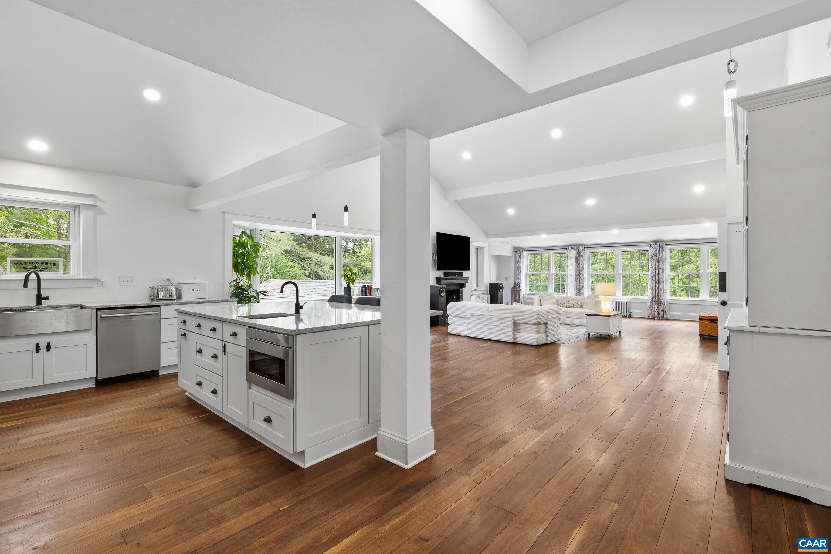 104 BUCKINGHAM CIR, CHARLOTTESVILLE, Virginia 22903, 6 Bedrooms Bedrooms, ,3 BathroomsBathrooms,Residential,104 Buckingham Circle,104 BUCKINGHAM CIR,677634 MLS # 677634 104 BUCKINGHAM CIR, CHARLOTTESVILLE, Virginia 22903, 6 Bedrooms Bedrooms, ,3 BathroomsBathrooms,Residential,104 Buckingham Circle,104 BUCKINGHAM CIR,677634 MLS # 677634