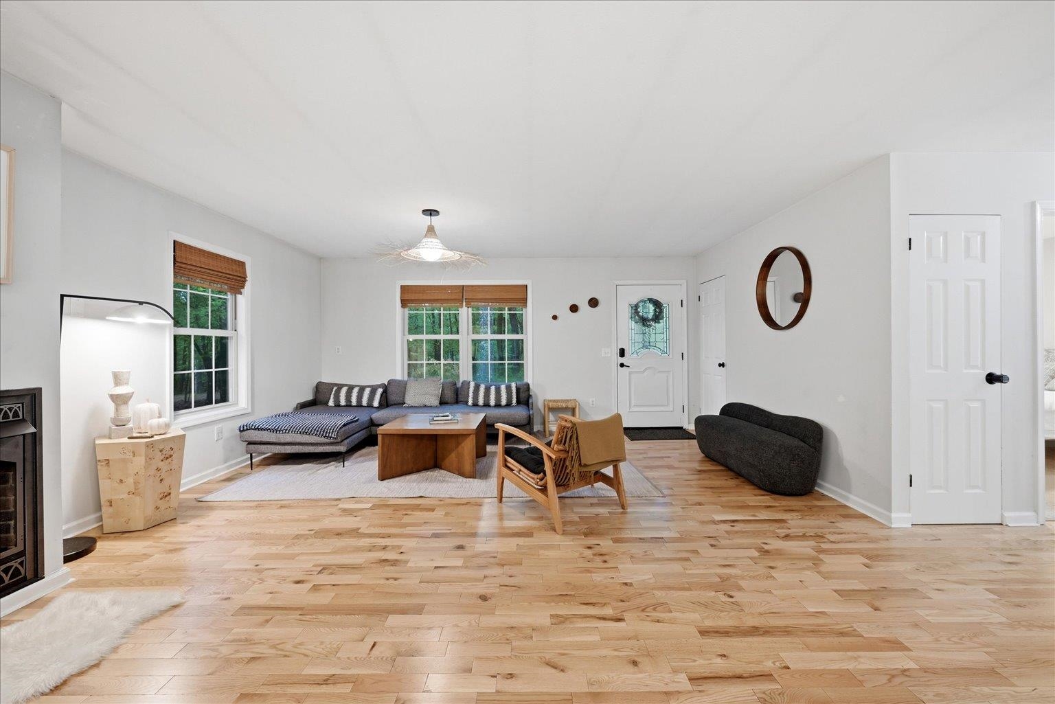 323 PALMER RD, BASYE, Virginia 22810, 3 Bedrooms Bedrooms, ,2 BathroomsBathrooms,Residential,323 PALMER RD,677664 MLS # 677664