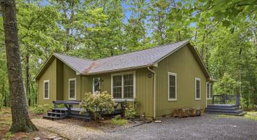 323 PALMER RD, BASYE, Virginia 22810, 3 Bedrooms Bedrooms, ,2 BathroomsBathrooms,Residential,323 PALMER RD,677664 MLS # 677664