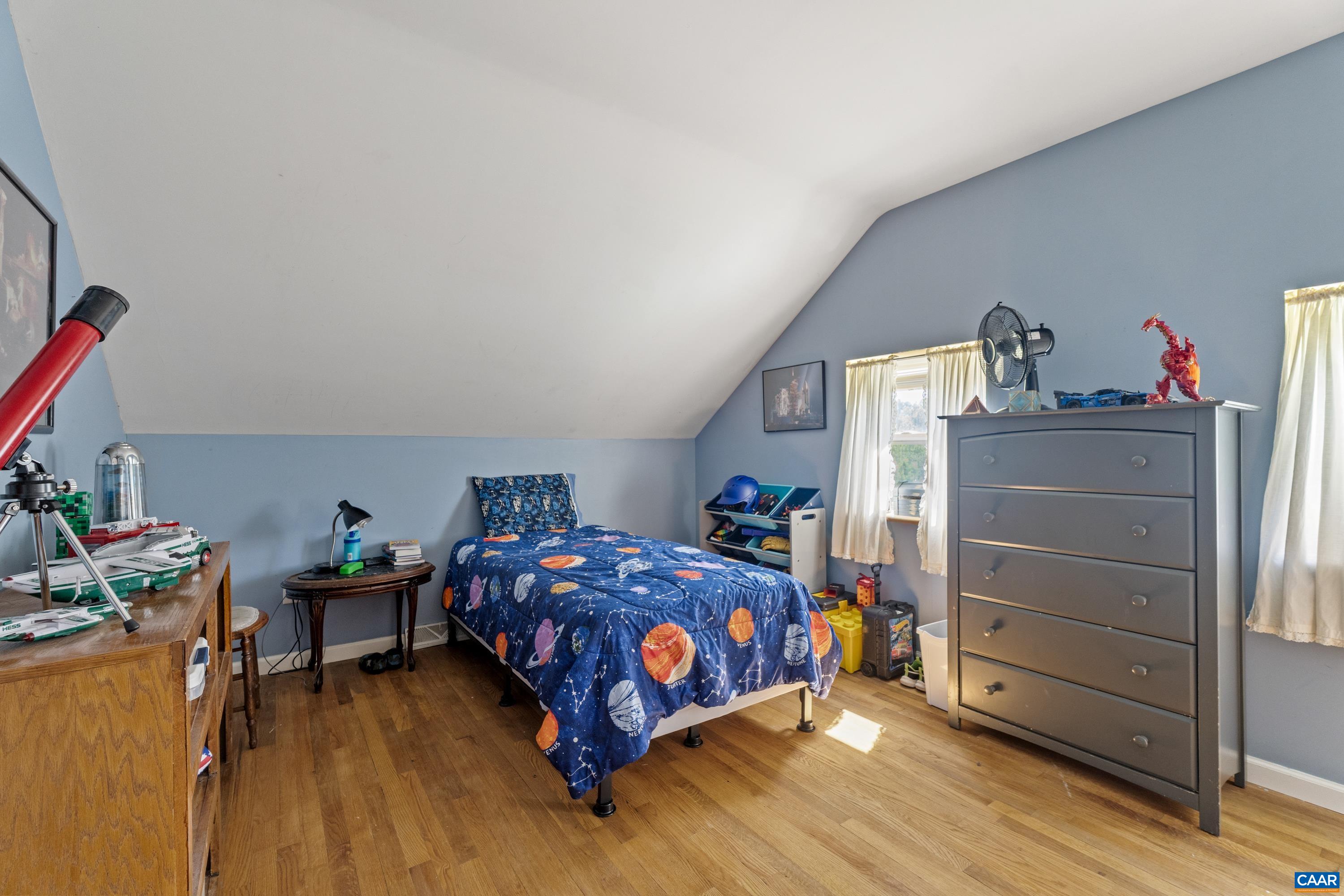 Bedroom offering flexible space for sleeping, hobbies, office use, or storage. Bedroom offering flexible space for sleeping, hobbies, office use, or storage.