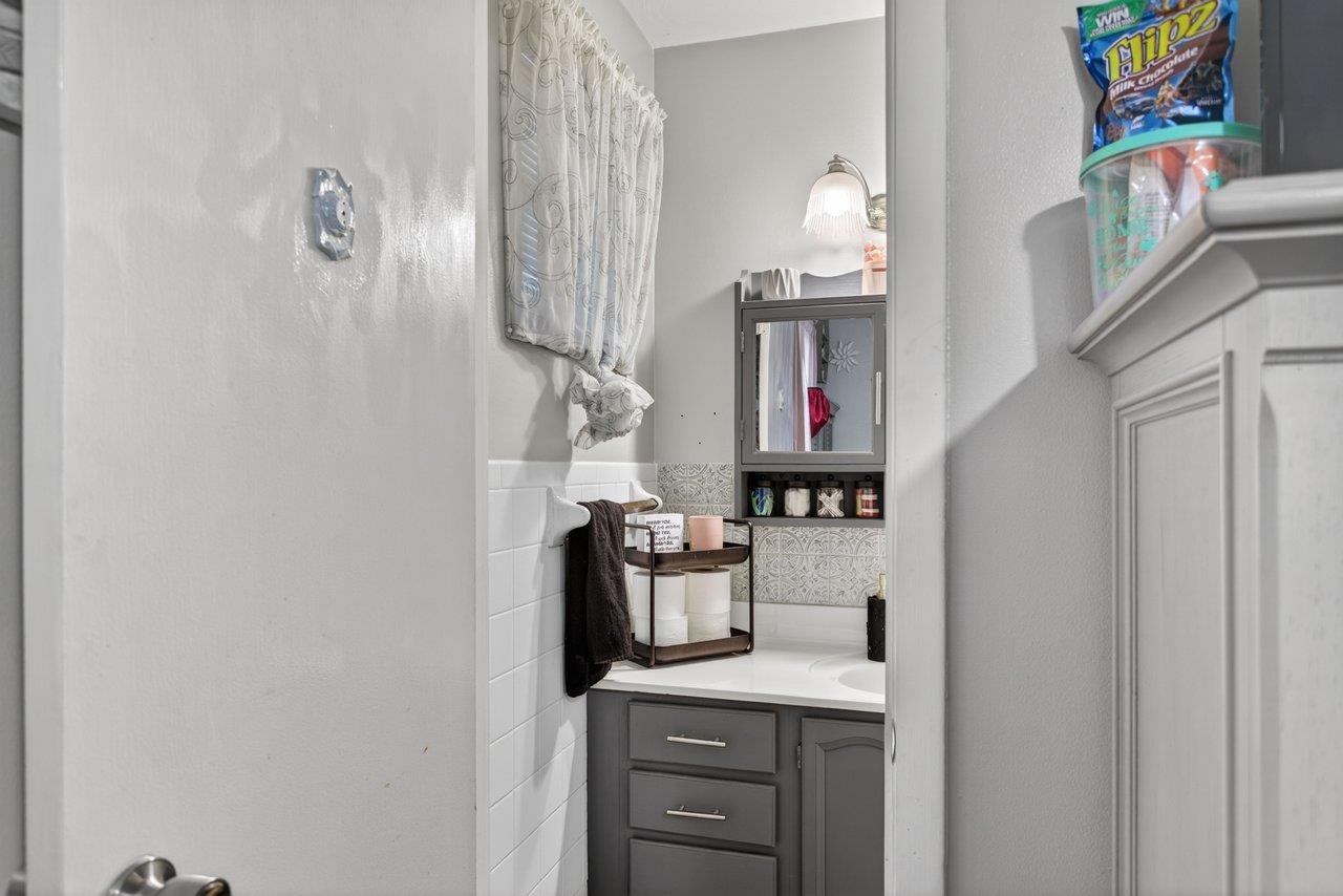 220 ROCKINGHAM DR, HARRISONBURG, Virginia 22802, 3 Bedrooms Bedrooms, ,1 BathroomBathrooms,Residential,220 ROCKINGHAM DR,677688 MLS # 677688 220 ROCKINGHAM DR, HARRISONBURG, Virginia 22802, 3 Bedrooms Bedrooms, ,1 BathroomBathrooms,Residential,220 ROCKINGHAM DR,677688 MLS # 677688