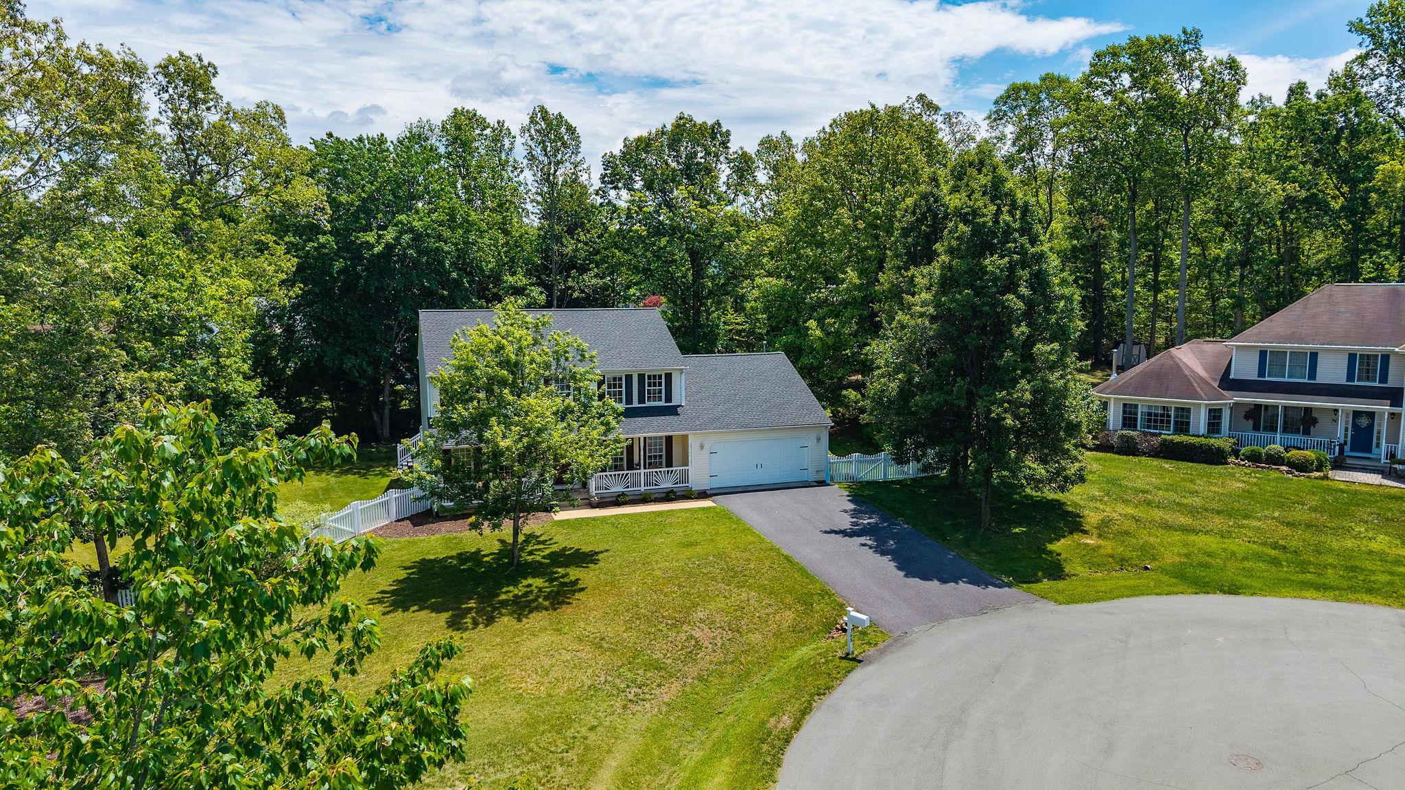 368 ARROWHEAD LN, STUARTS DRAFT, Virginia 24477, 4 Bedrooms Bedrooms, ,3 BathroomsBathrooms,Residential,368 ARROWHEAD LN,677689 MLS # 677689 368 ARROWHEAD LN, STUARTS DRAFT, Virginia 24477, 4 Bedrooms Bedrooms, ,3 BathroomsBathrooms,Residential,368 ARROWHEAD LN,677689 MLS # 677689