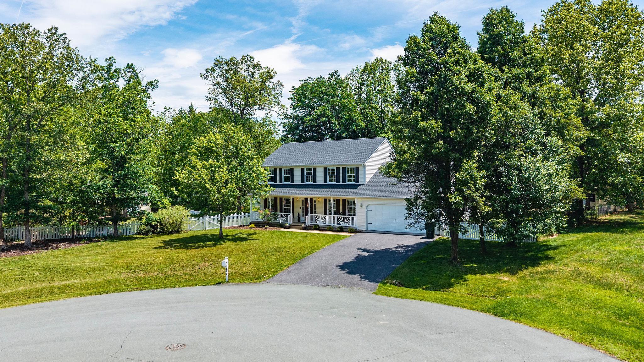368 ARROWHEAD LN, STUARTS DRAFT, Virginia 24477, 4 Bedrooms Bedrooms, ,3 BathroomsBathrooms,Residential,368 ARROWHEAD LN,677689 MLS # 677689 368 ARROWHEAD LN, STUARTS DRAFT, Virginia 24477, 4 Bedrooms Bedrooms, ,3 BathroomsBathrooms,Residential,368 ARROWHEAD LN,677689 MLS # 677689