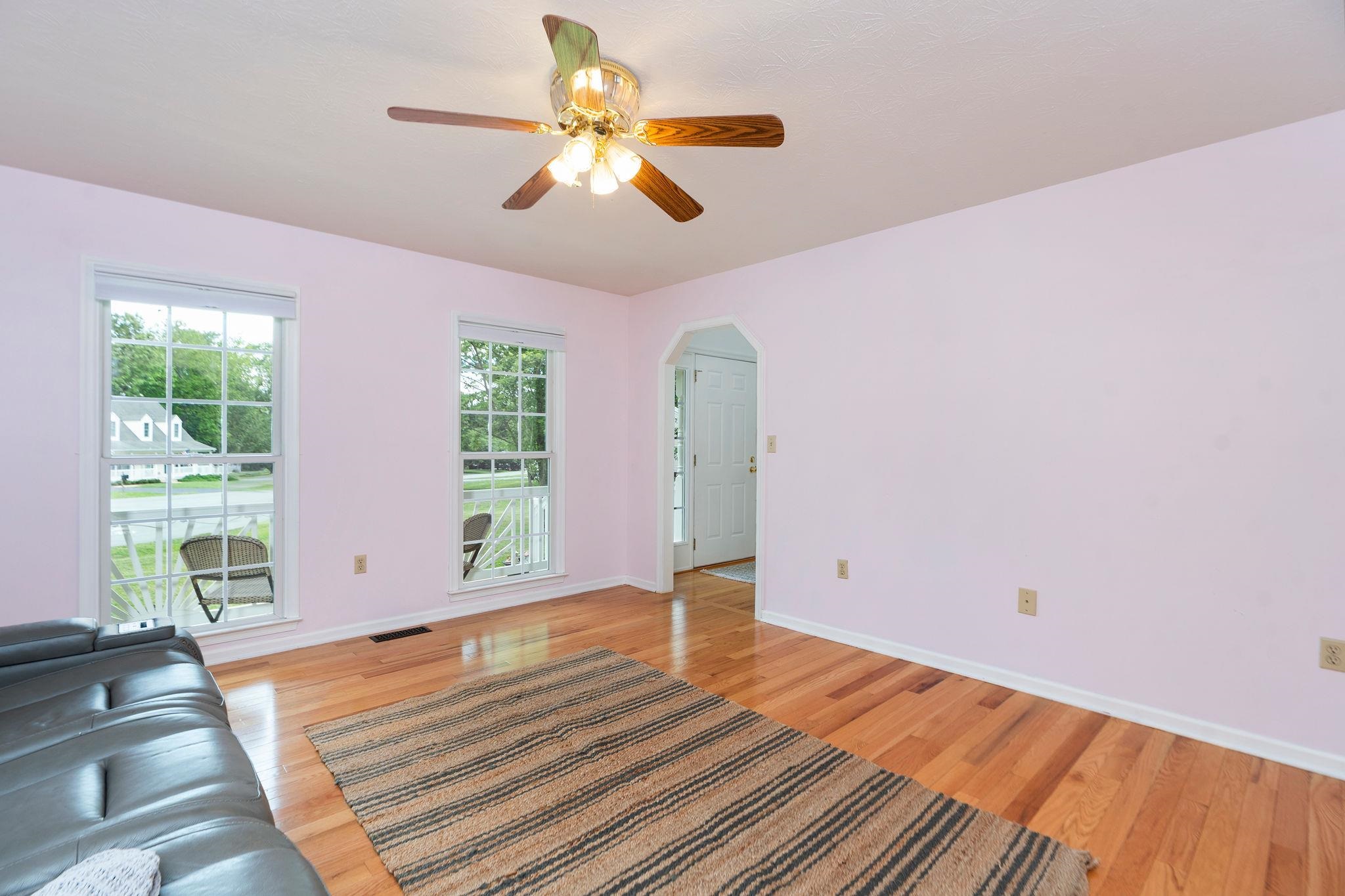 368 ARROWHEAD LN, STUARTS DRAFT, Virginia 24477, 4 Bedrooms Bedrooms, ,3 BathroomsBathrooms,Residential,368 ARROWHEAD LN,677689 MLS # 677689 368 ARROWHEAD LN, STUARTS DRAFT, Virginia 24477, 4 Bedrooms Bedrooms, ,3 BathroomsBathrooms,Residential,368 ARROWHEAD LN,677689 MLS # 677689