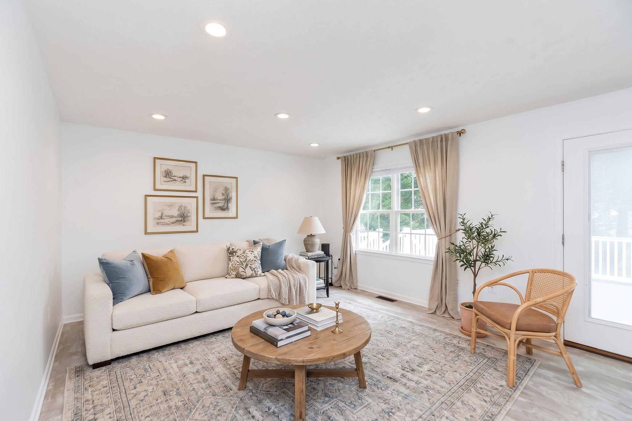 368 ARROWHEAD LN, STUARTS DRAFT, Virginia 24477, 4 Bedrooms Bedrooms, ,3 BathroomsBathrooms,Residential,368 ARROWHEAD LN,677689 MLS # 677689 368 ARROWHEAD LN, STUARTS DRAFT, Virginia 24477, 4 Bedrooms Bedrooms, ,3 BathroomsBathrooms,Residential,368 ARROWHEAD LN,677689 MLS # 677689