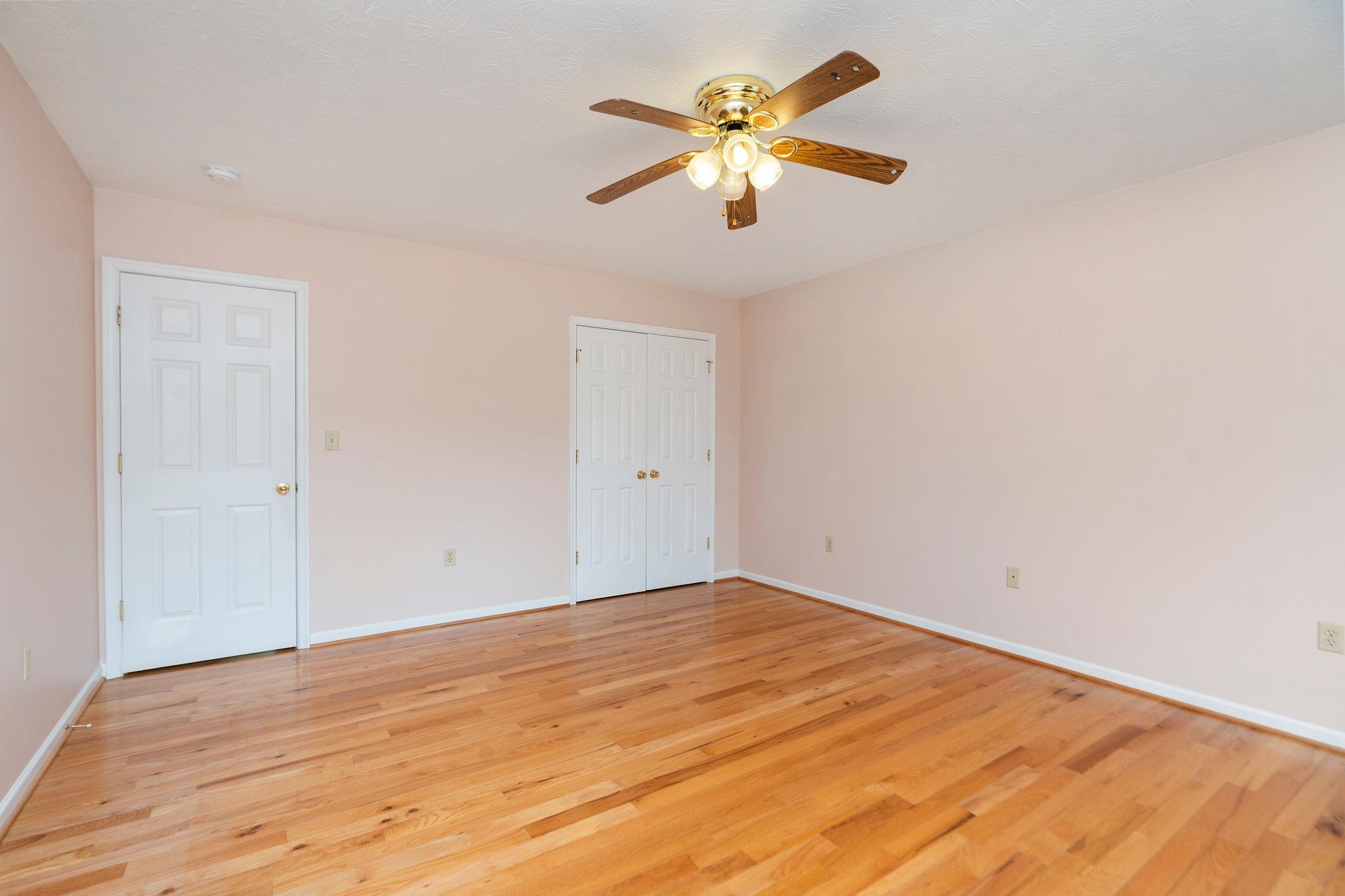 368 ARROWHEAD LN, STUARTS DRAFT, Virginia 24477, 4 Bedrooms Bedrooms, ,3 BathroomsBathrooms,Residential,368 ARROWHEAD LN,677689 MLS # 677689 368 ARROWHEAD LN, STUARTS DRAFT, Virginia 24477, 4 Bedrooms Bedrooms, ,3 BathroomsBathrooms,Residential,368 ARROWHEAD LN,677689 MLS # 677689