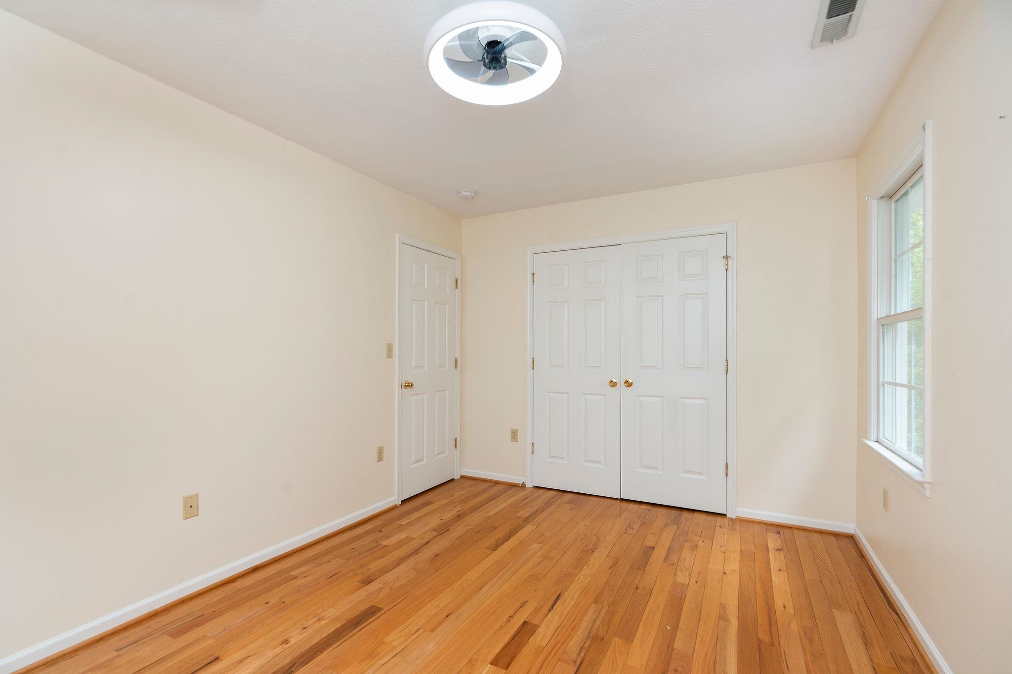 368 ARROWHEAD LN, STUARTS DRAFT, Virginia 24477, 4 Bedrooms Bedrooms, ,3 BathroomsBathrooms,Residential,368 ARROWHEAD LN,677689 MLS # 677689 368 ARROWHEAD LN, STUARTS DRAFT, Virginia 24477, 4 Bedrooms Bedrooms, ,3 BathroomsBathrooms,Residential,368 ARROWHEAD LN,677689 MLS # 677689