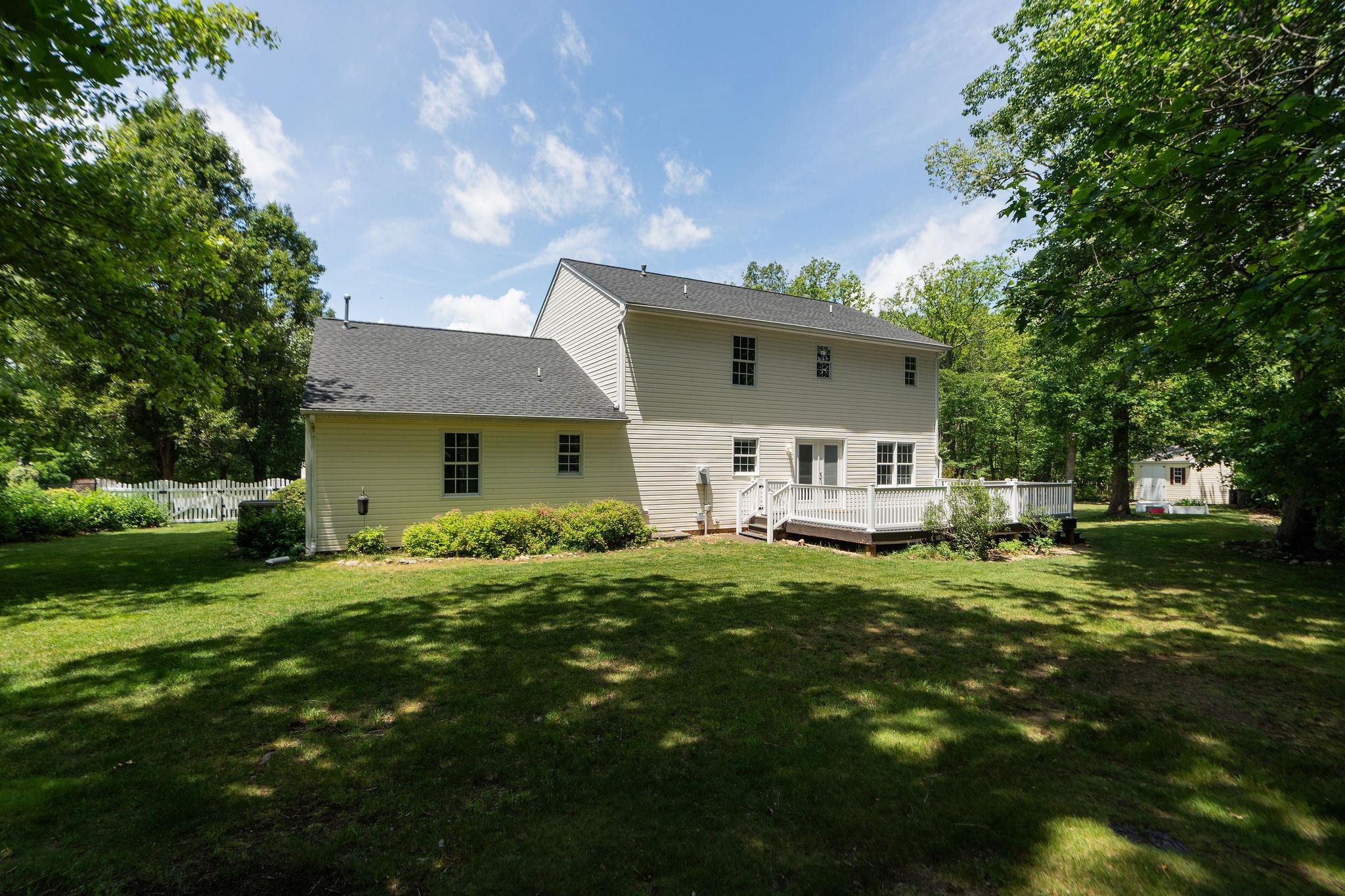 368 ARROWHEAD LN, STUARTS DRAFT, Virginia 24477, 4 Bedrooms Bedrooms, ,3 BathroomsBathrooms,Residential,368 ARROWHEAD LN,677689 MLS # 677689 368 ARROWHEAD LN, STUARTS DRAFT, Virginia 24477, 4 Bedrooms Bedrooms, ,3 BathroomsBathrooms,Residential,368 ARROWHEAD LN,677689 MLS # 677689