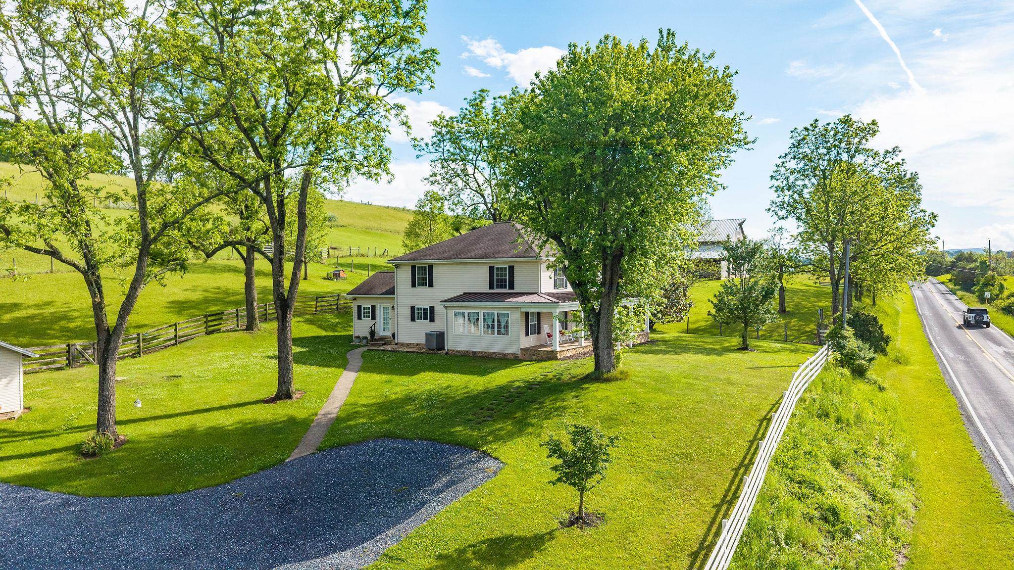 440 GALENA RD, STAUNTON, Virginia 24401, 4 Bedrooms Bedrooms, ,2 BathroomsBathrooms,Residential,440 GALENA RD,677693 MLS # 677693 440 GALENA RD, STAUNTON, Virginia 24401, 4 Bedrooms Bedrooms, ,2 BathroomsBathrooms,Residential,440 GALENA RD,677693 MLS # 677693