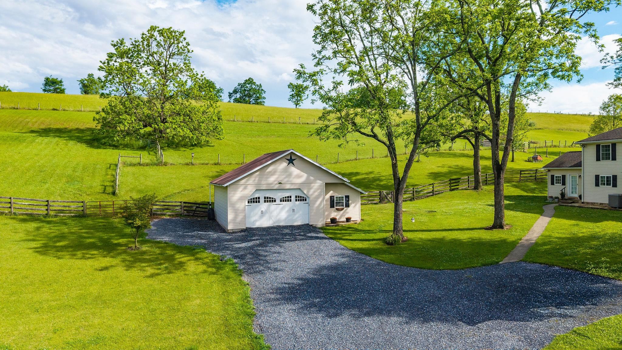 440 GALENA RD, STAUNTON, Virginia 24401, 4 Bedrooms Bedrooms, ,2 BathroomsBathrooms,Residential,440 GALENA RD,677693 MLS # 677693 440 GALENA RD, STAUNTON, Virginia 24401, 4 Bedrooms Bedrooms, ,2 BathroomsBathrooms,Residential,440 GALENA RD,677693 MLS # 677693