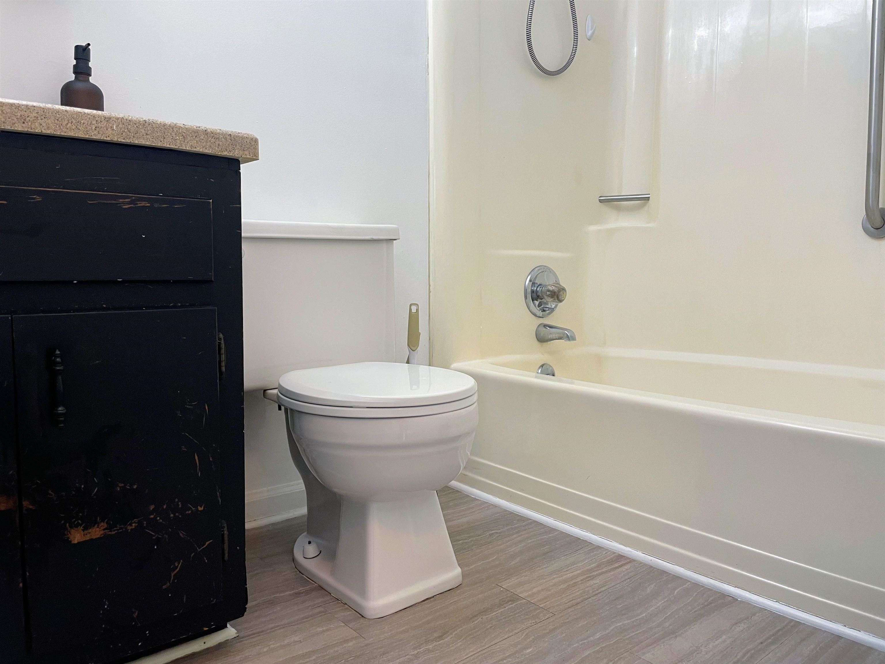 1201 4TH ST, WAYNESBORO, Virginia 22980, 2 Bedrooms Bedrooms, ,1 BathroomBathrooms,Residential,1201 4TH ST,677697 MLS # 677697 1201 4TH ST, WAYNESBORO, Virginia 22980, 2 Bedrooms Bedrooms, ,1 BathroomBathrooms,Residential,1201 4TH ST,677697 MLS # 677697