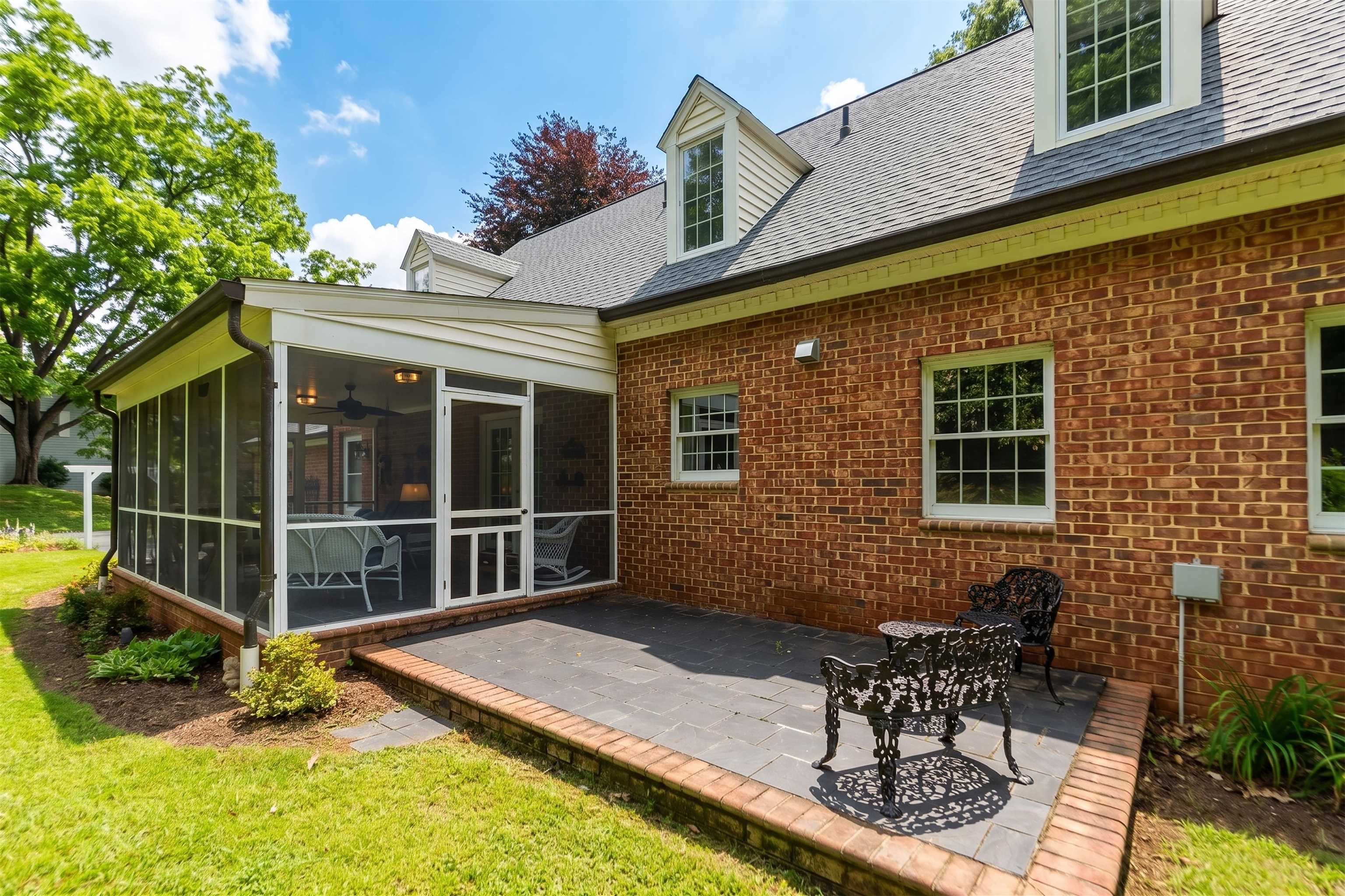 1430 DOGWOOD RD, STAUNTON, Virginia 24401, 3 Bedrooms Bedrooms, ,4 BathroomsBathrooms,Residential,1430 DOGWOOD RD,677701 MLS # 677701 1430 DOGWOOD RD, STAUNTON, Virginia 24401, 3 Bedrooms Bedrooms, ,4 BathroomsBathrooms,Residential,1430 DOGWOOD RD,677701 MLS # 677701