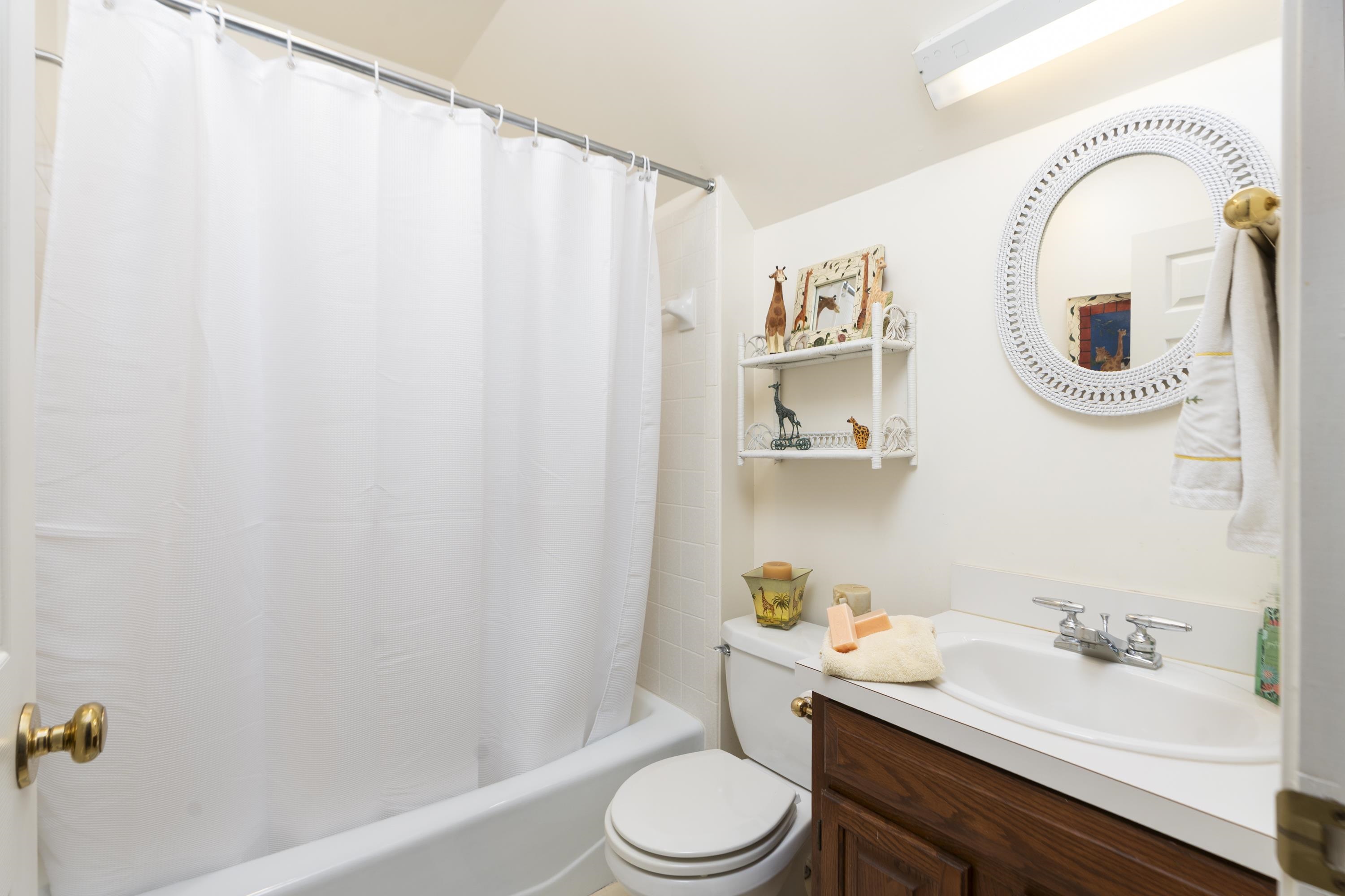 1430 DOGWOOD RD, STAUNTON, Virginia 24401, 3 Bedrooms Bedrooms, ,4 BathroomsBathrooms,Residential,1430 DOGWOOD RD,677701 MLS # 677701 1430 DOGWOOD RD, STAUNTON, Virginia 24401, 3 Bedrooms Bedrooms, ,4 BathroomsBathrooms,Residential,1430 DOGWOOD RD,677701 MLS # 677701