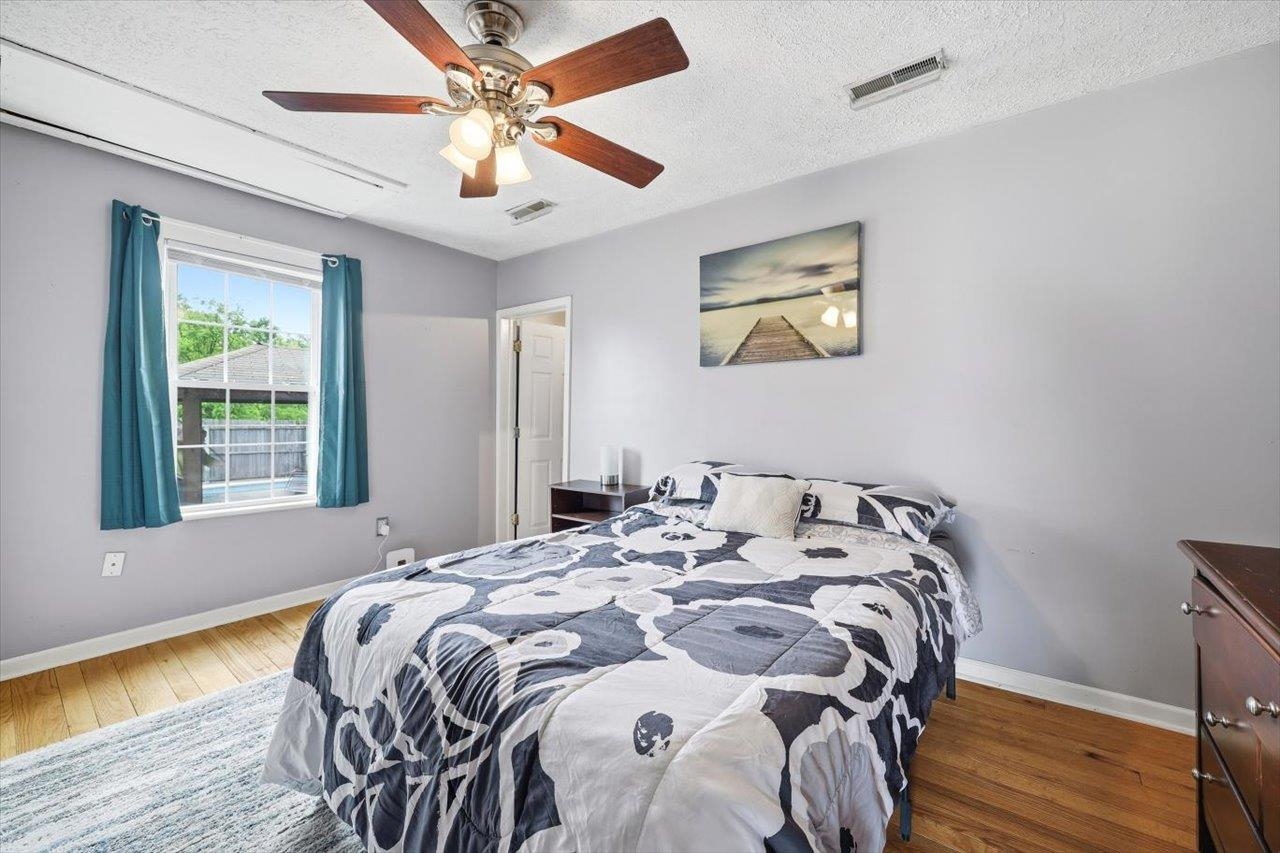 1296 NEW HOPE RD, STAUNTON, Virginia 24401, 2 Bedrooms Bedrooms, ,2 BathroomsBathrooms,Residential,1296 NEW HOPE RD,677703 MLS # 677703 1296 NEW HOPE RD, STAUNTON, Virginia 24401, 2 Bedrooms Bedrooms, ,2 BathroomsBathrooms,Residential,1296 NEW HOPE RD,677703 MLS # 677703