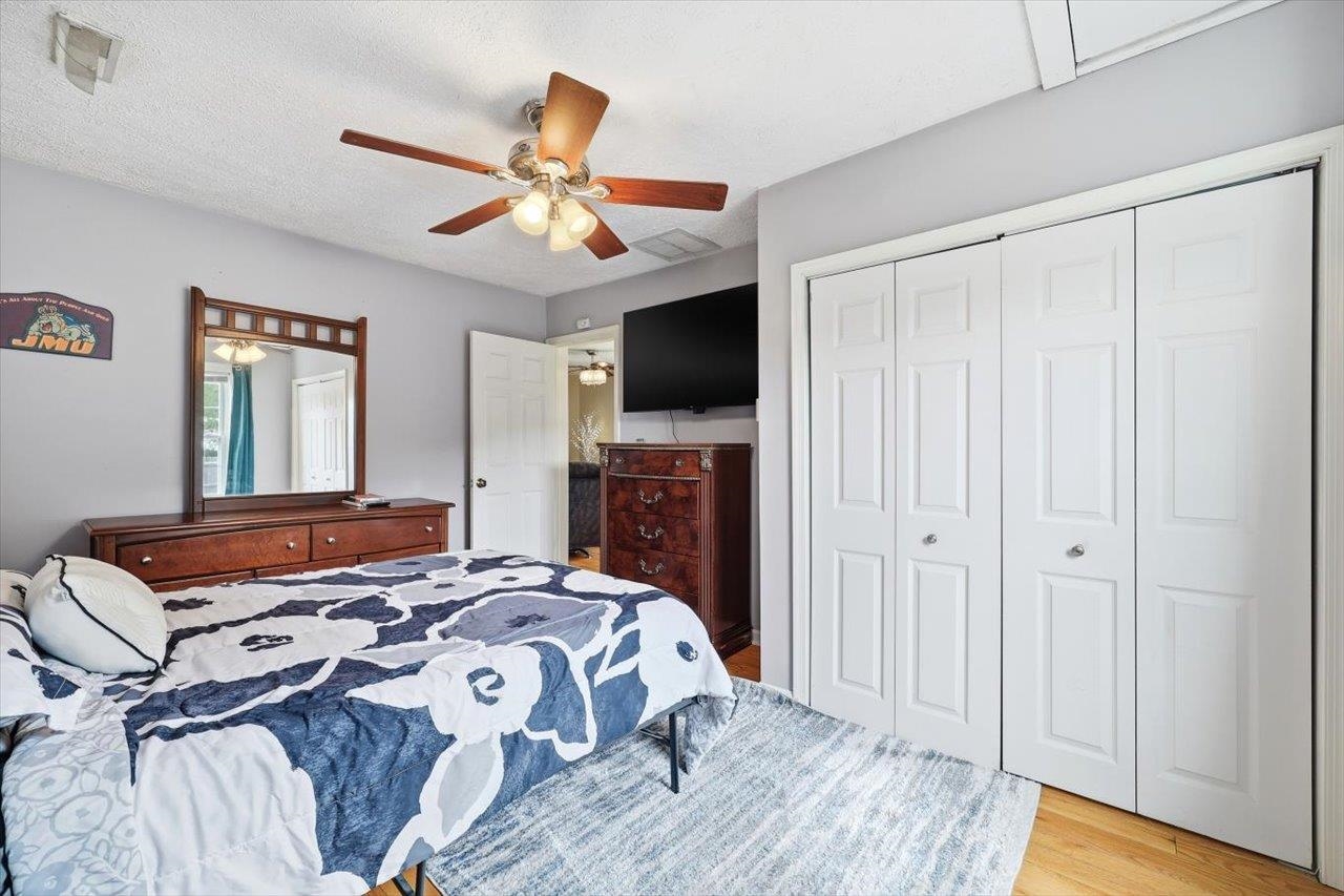 1296 NEW HOPE RD, STAUNTON, Virginia 24401, 2 Bedrooms Bedrooms, ,2 BathroomsBathrooms,Residential,1296 NEW HOPE RD,677703 MLS # 677703 1296 NEW HOPE RD, STAUNTON, Virginia 24401, 2 Bedrooms Bedrooms, ,2 BathroomsBathrooms,Residential,1296 NEW HOPE RD,677703 MLS # 677703